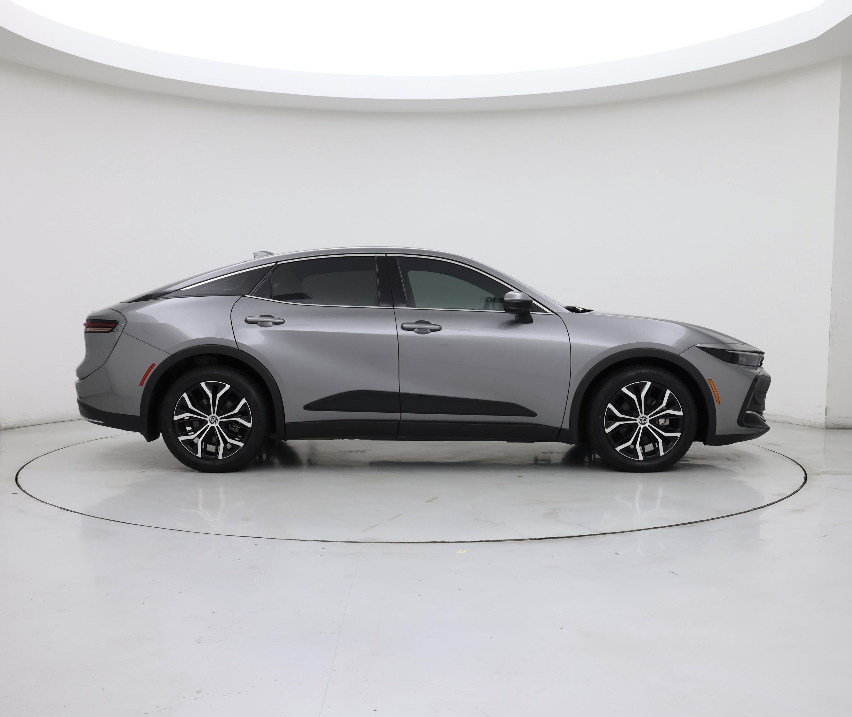 Thumbnail: 2023 Toyota Crown - 7