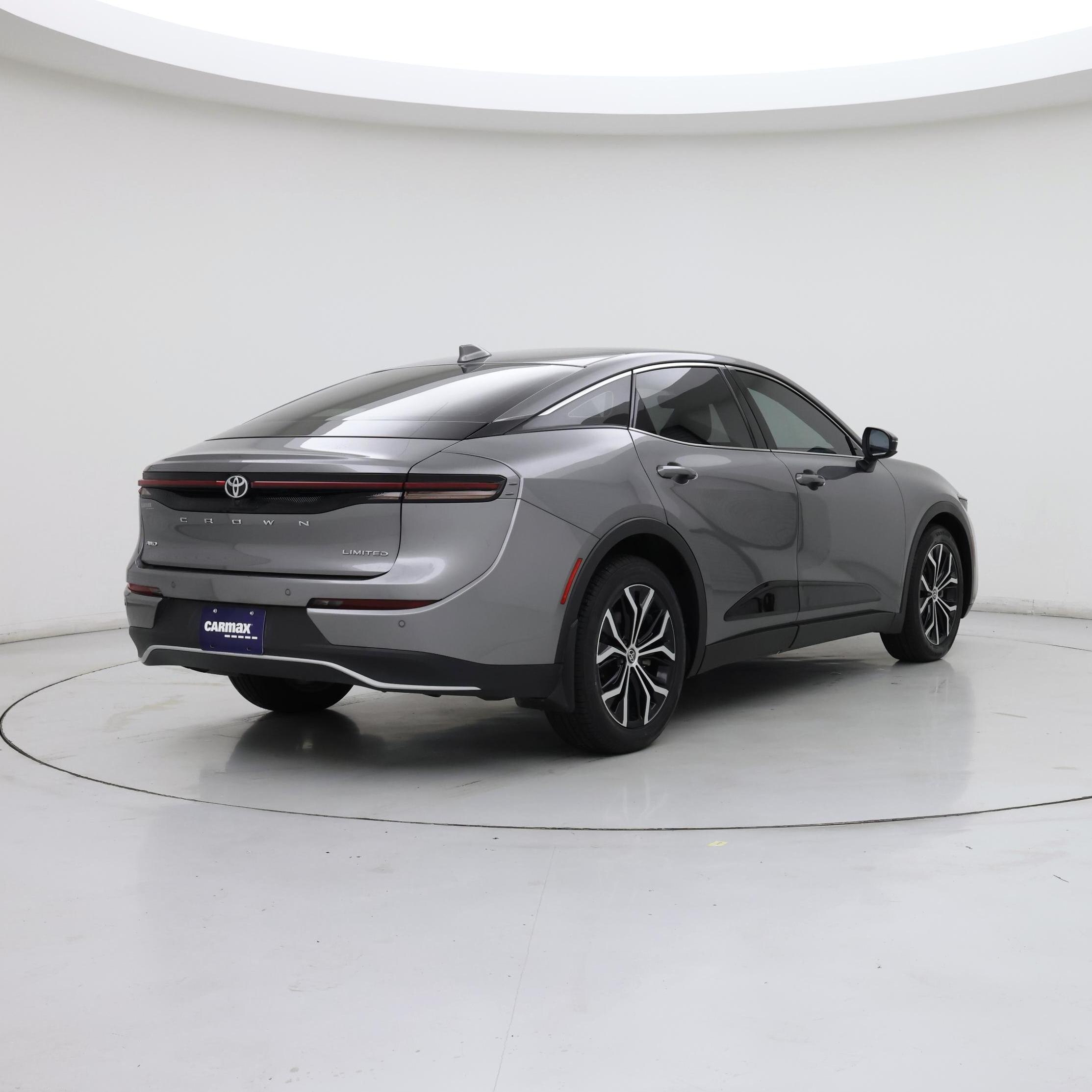 Thumbnail: 2023 Toyota Crown - 8
