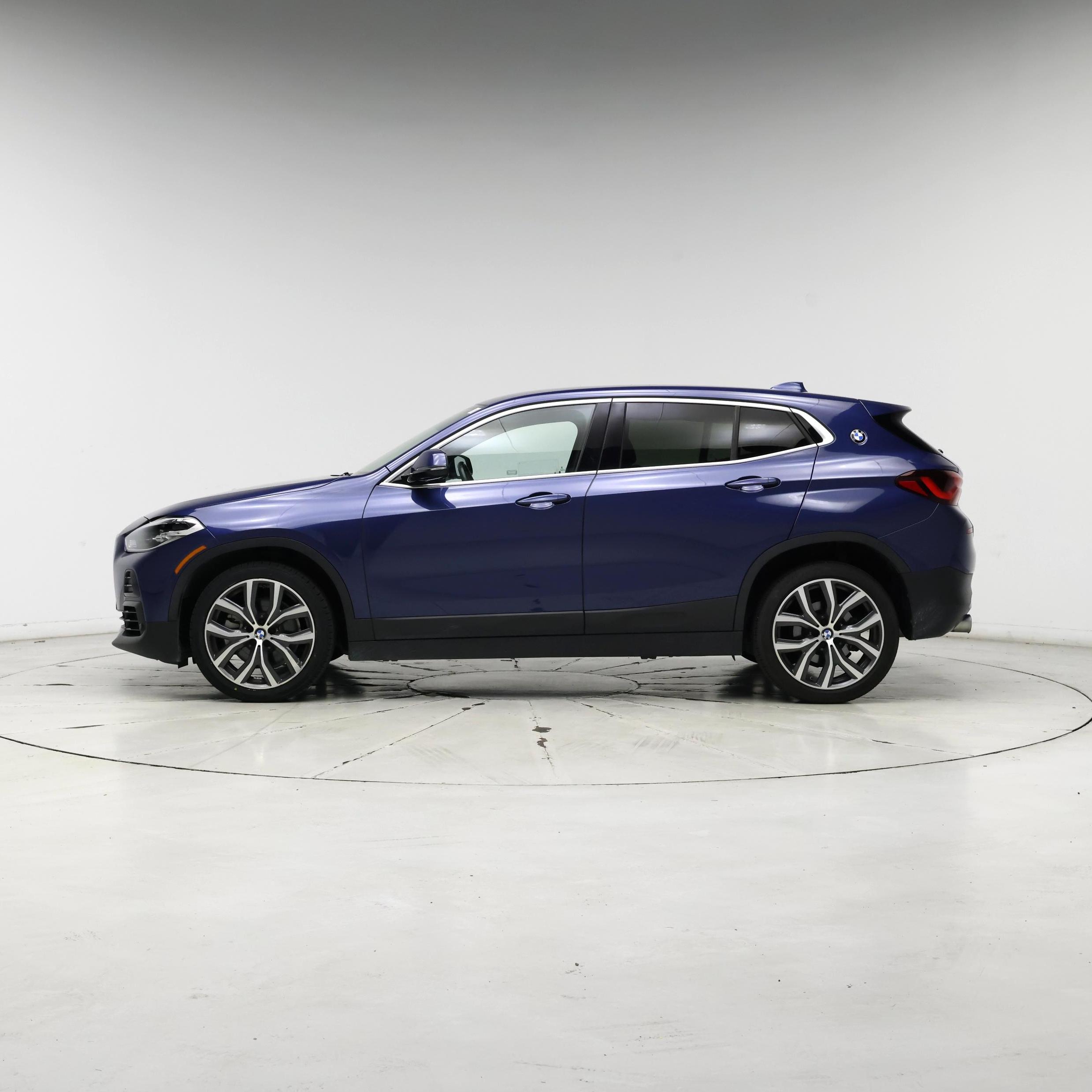 Thumbnail: 2022 BMW X2 - 3