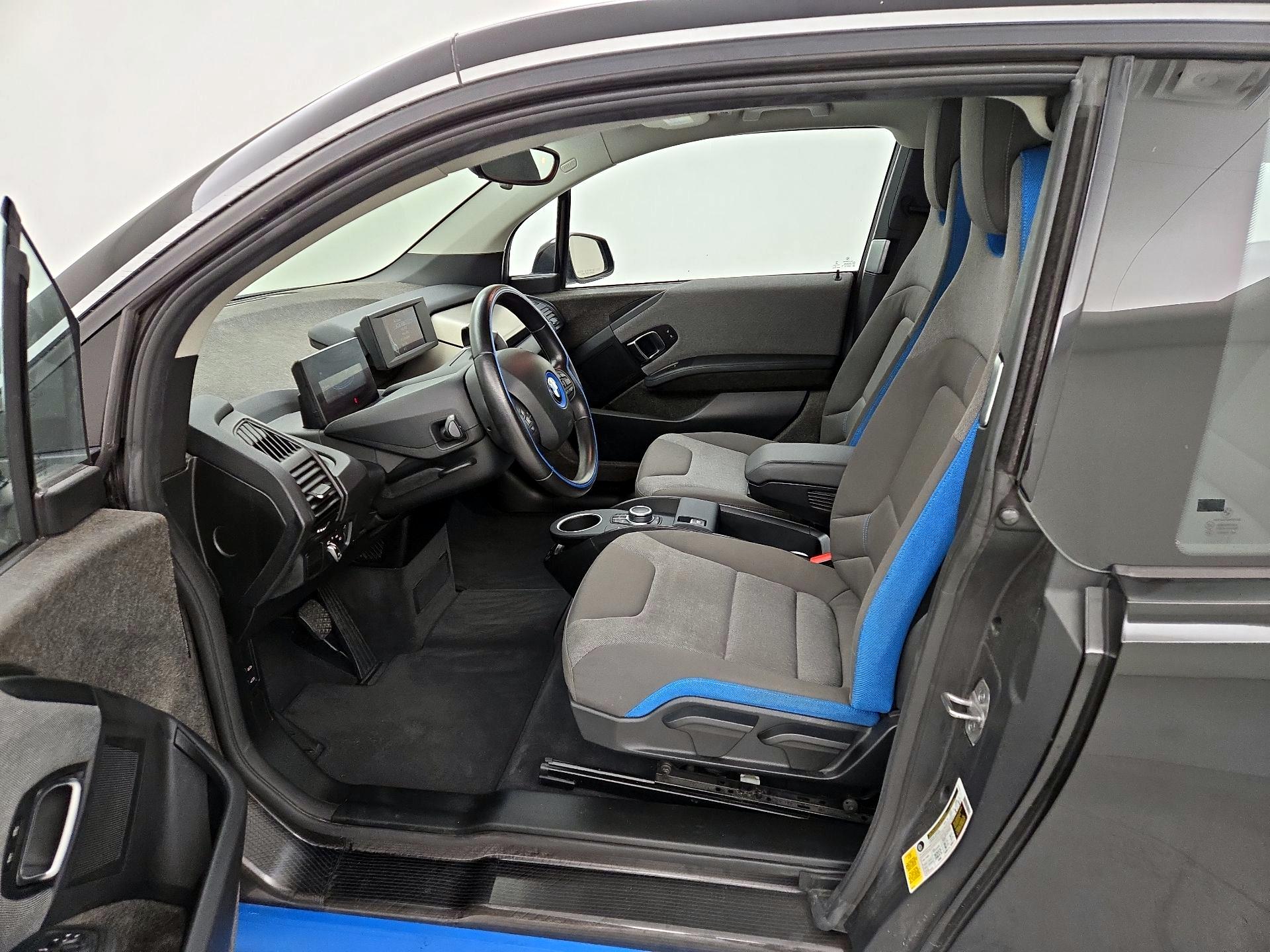 Thumbnail: 2018 BMW i3 - 11