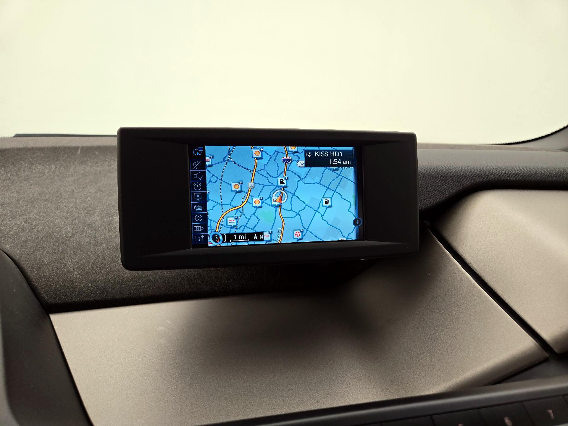 Thumbnail: 2018 BMW i3 - 14