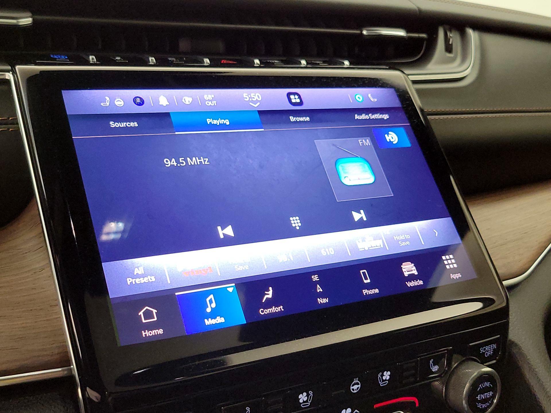 Thumbnail: 2022 Jeep Grand Cherokee - 15