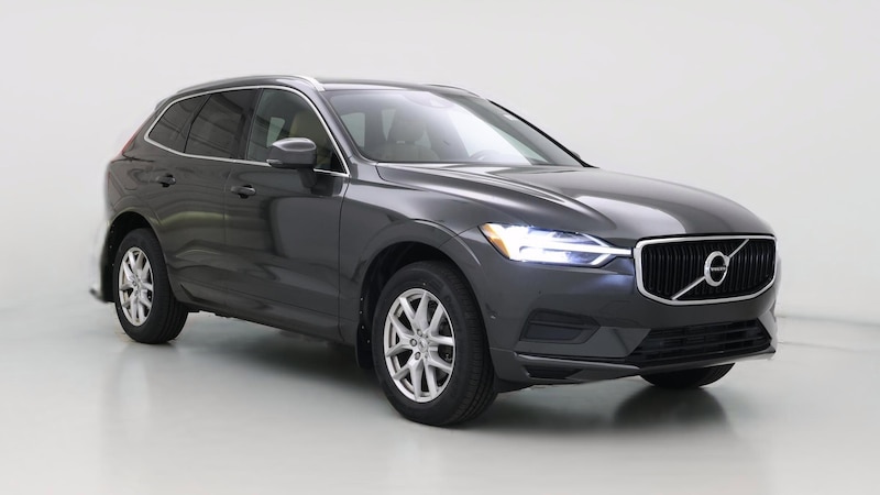 2018 Volvo XC60 T5 Momentum Hero Image