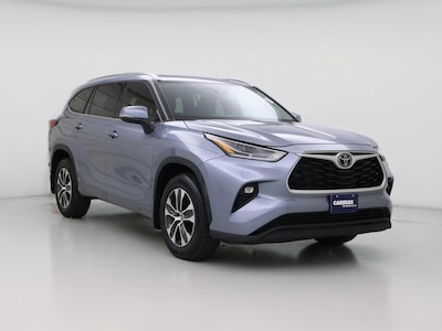 2021 Toyota Highlander XLE -
                Westborough, MA
