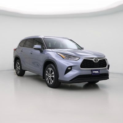 Blue 2021 Toyota Highlander XLE
