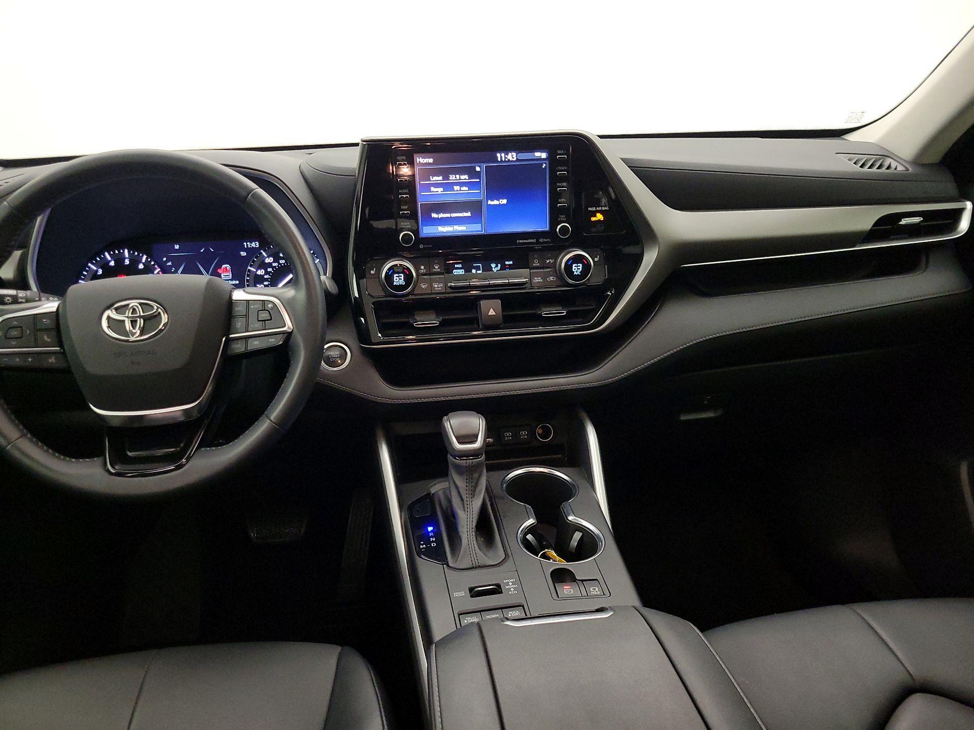 Thumbnail: 2021 Toyota Highlander - 9