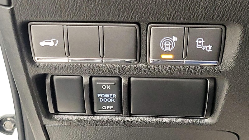 2017 INFINITI QX80 Limited 13