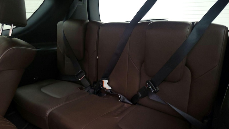 2017 INFINITI QX80 Limited 21