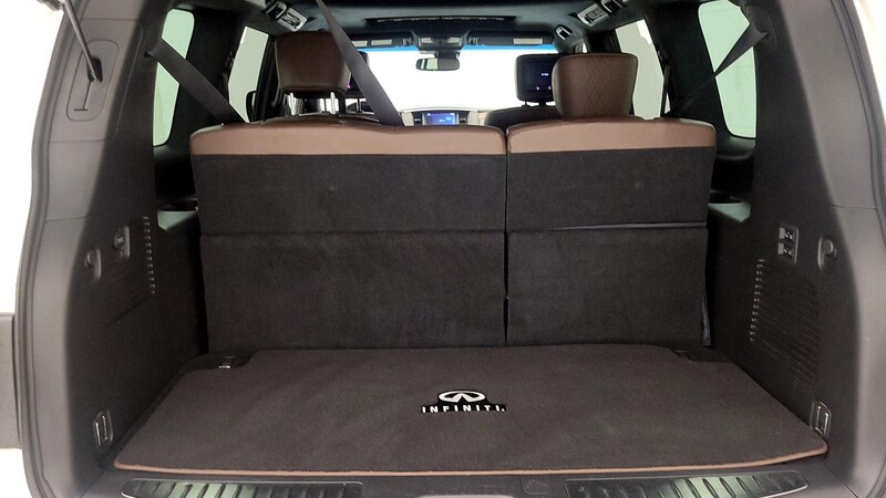 2017 INFINITI QX80 Limited 22