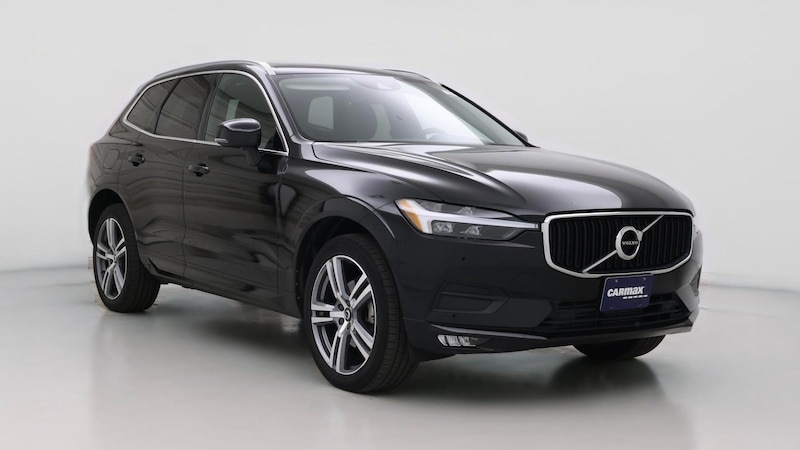 2021 Volvo XC60 T5 Momentum Hero Image