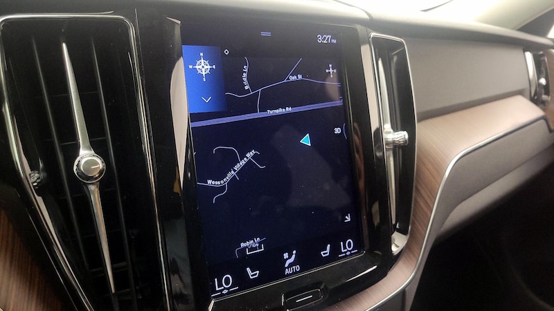 2021 Volvo XC60 T5 Momentum 14