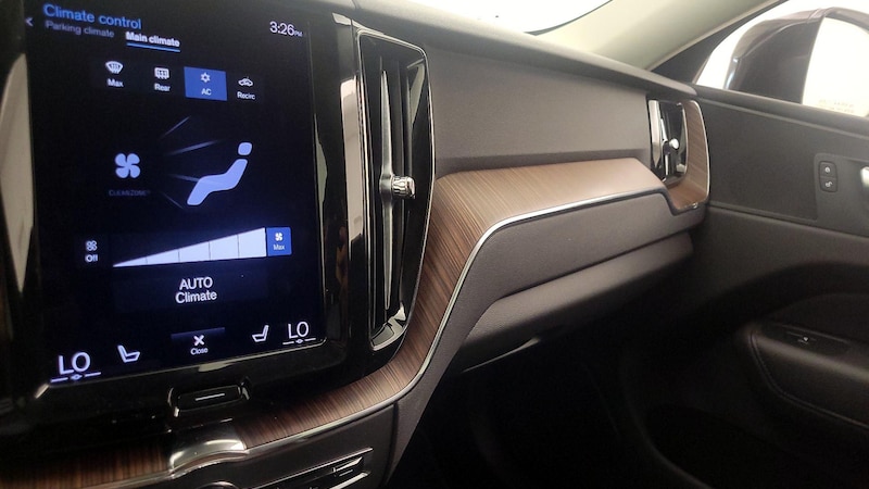 2021 Volvo XC60 T5 Momentum 17