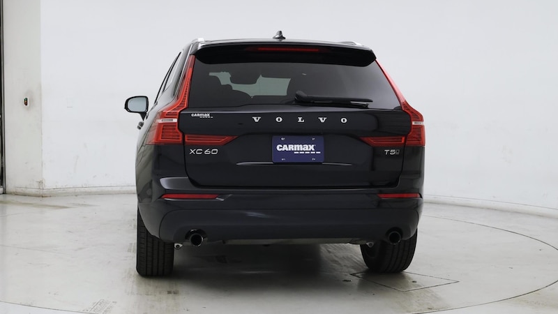2021 Volvo XC60 T5 Momentum 6