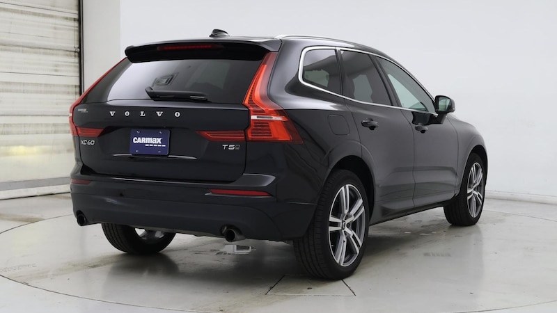 2021 Volvo XC60 T5 Momentum 8