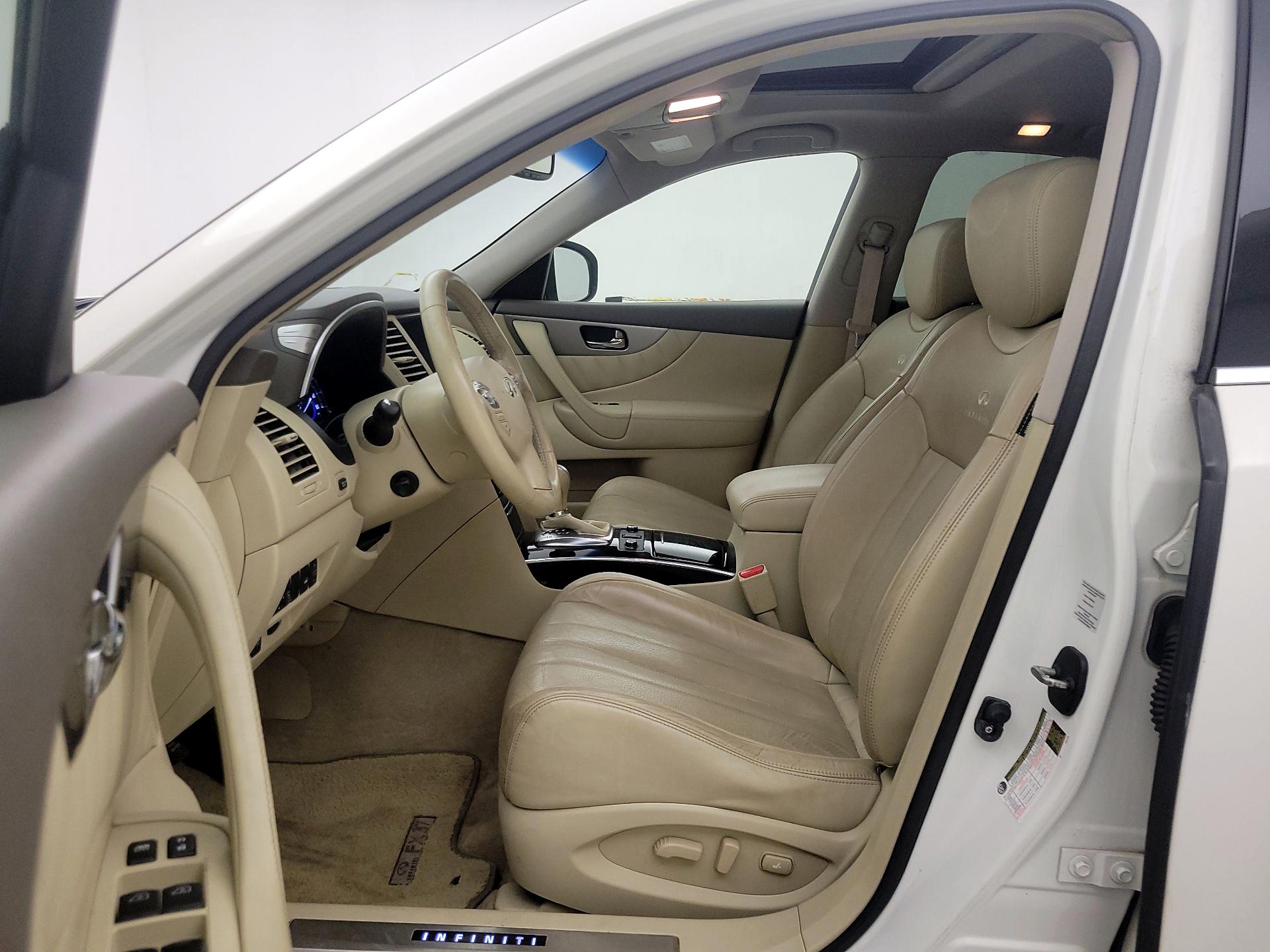 Thumbnail: 2013 INFINITI FX37 - 11