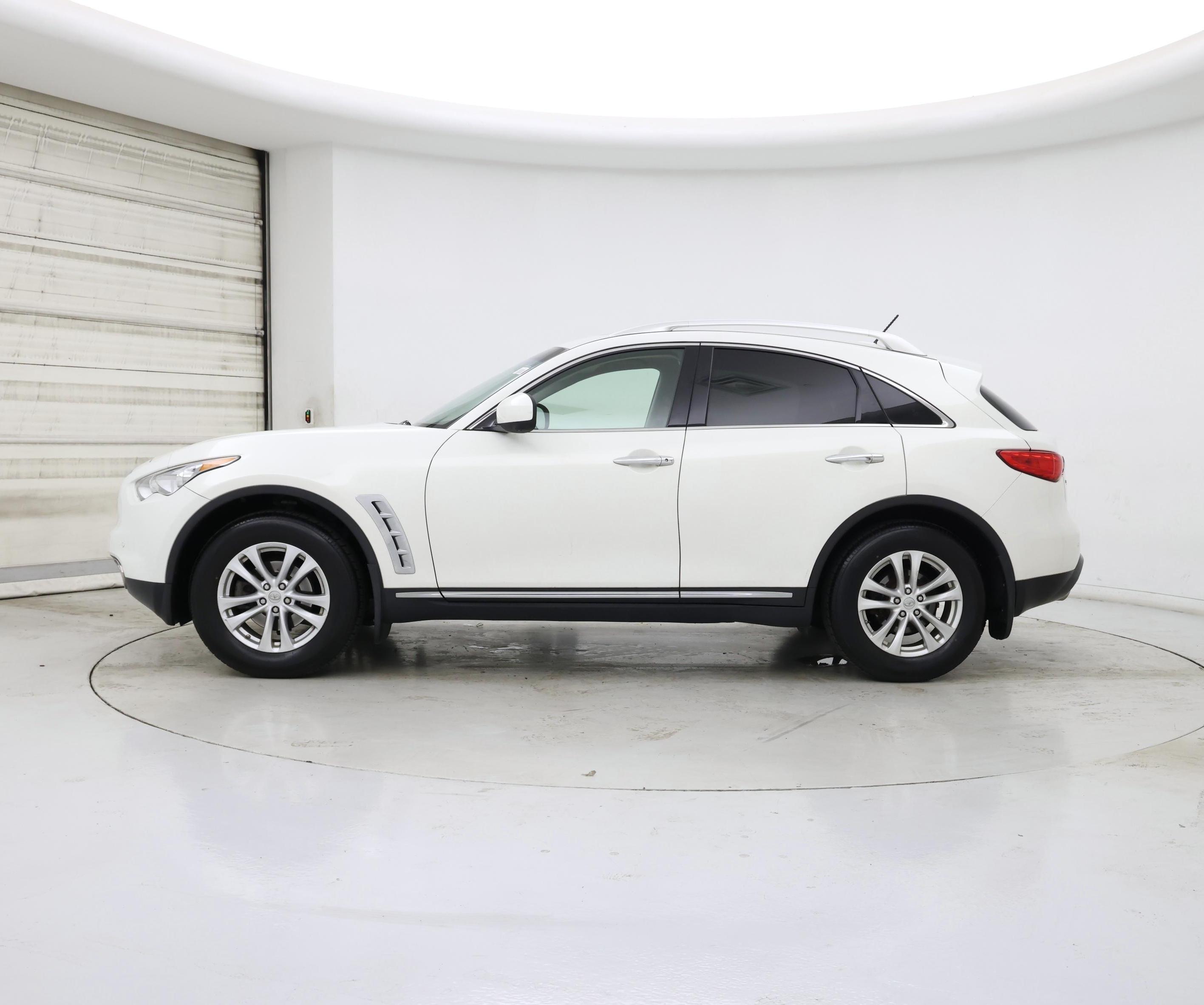 Thumbnail: 2013 INFINITI FX37 - 3