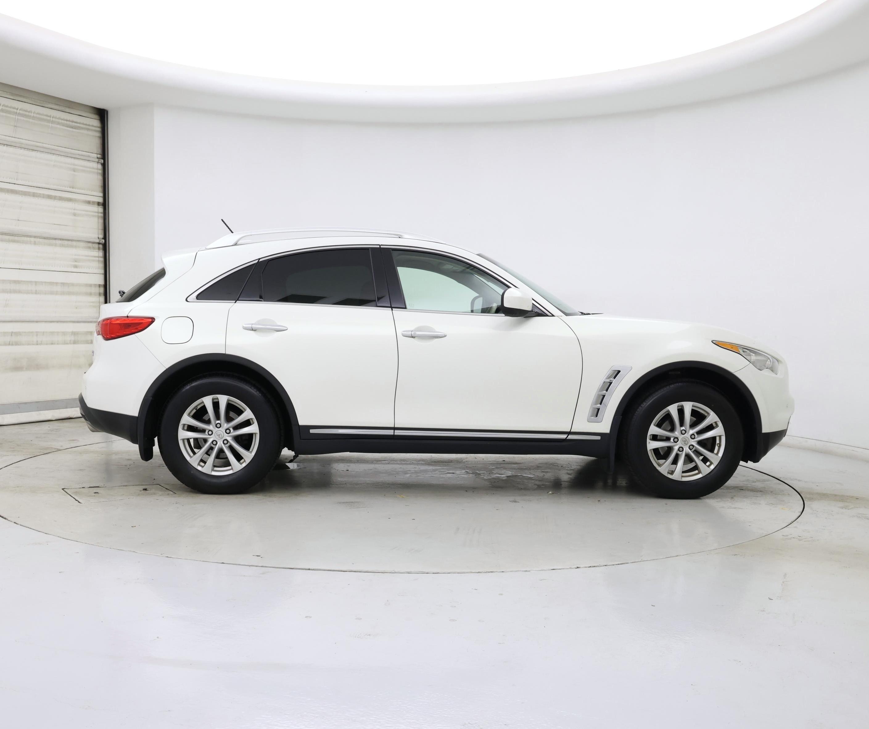 Thumbnail: 2013 INFINITI FX37 - 7