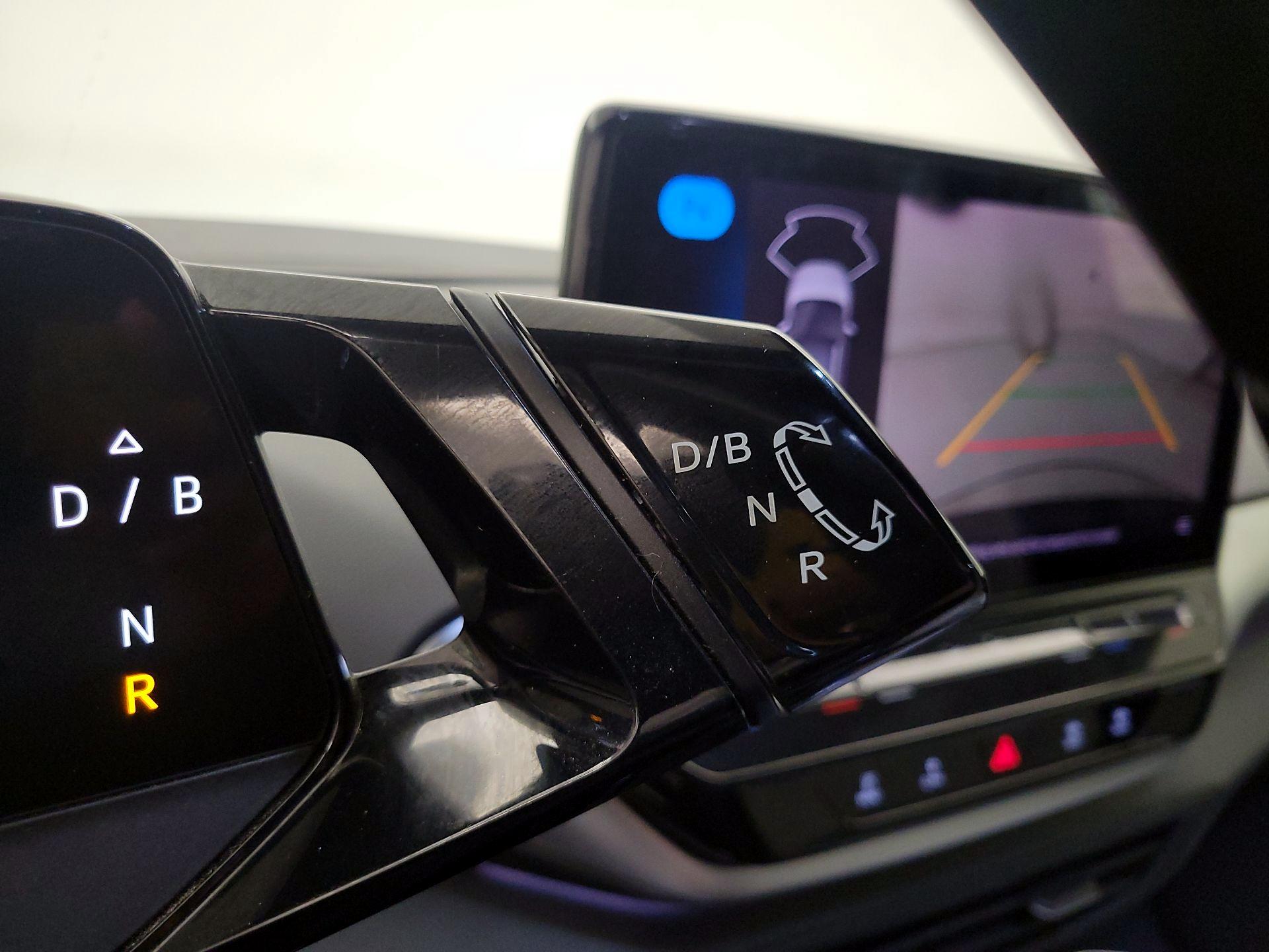 Thumbnail: 2021 Volkswagen ID.4 - 17