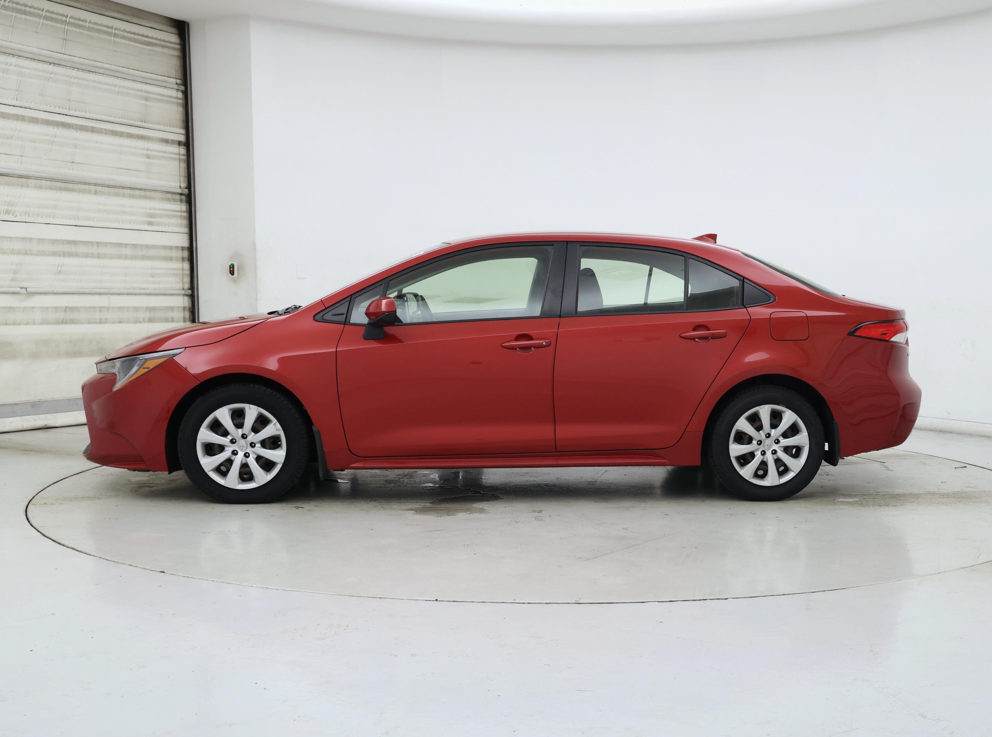 Thumbnail: 2021 Toyota Corolla - 3