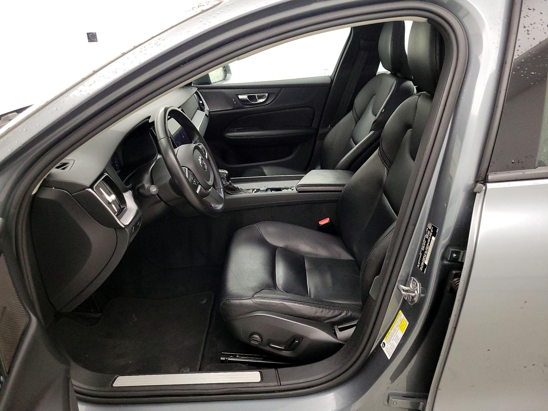 Thumbnail: 2019 Volvo S60 - 11