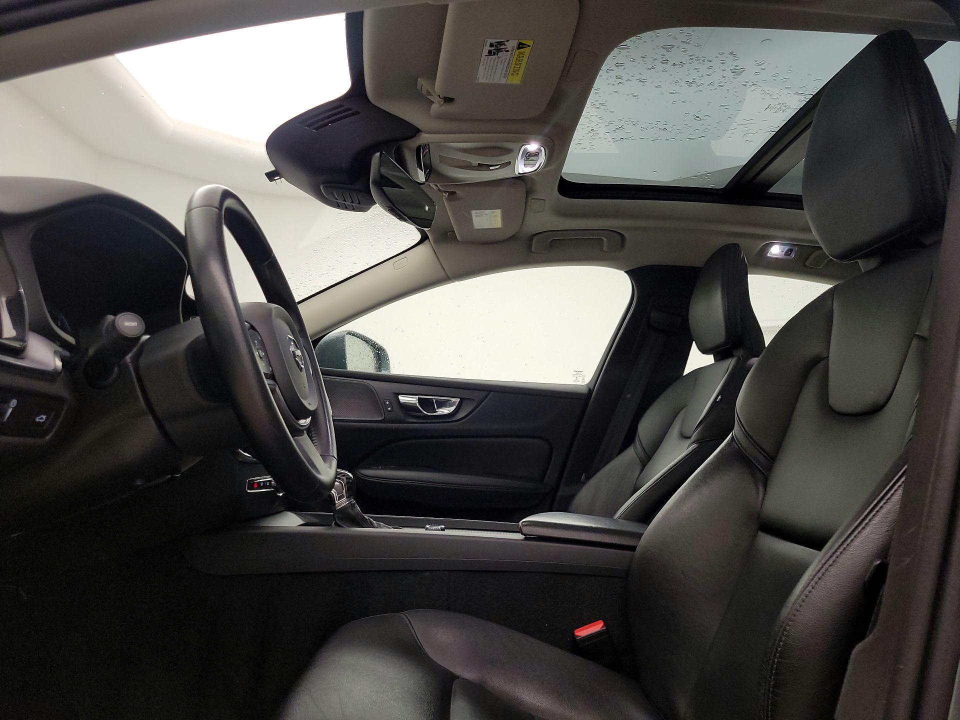 Thumbnail: 2019 Volvo S60 - 20