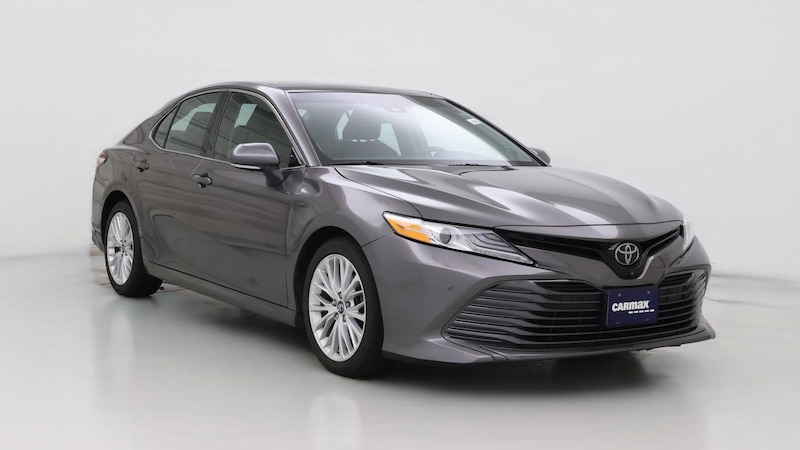 2018 Toyota Camry XLE Hero Image