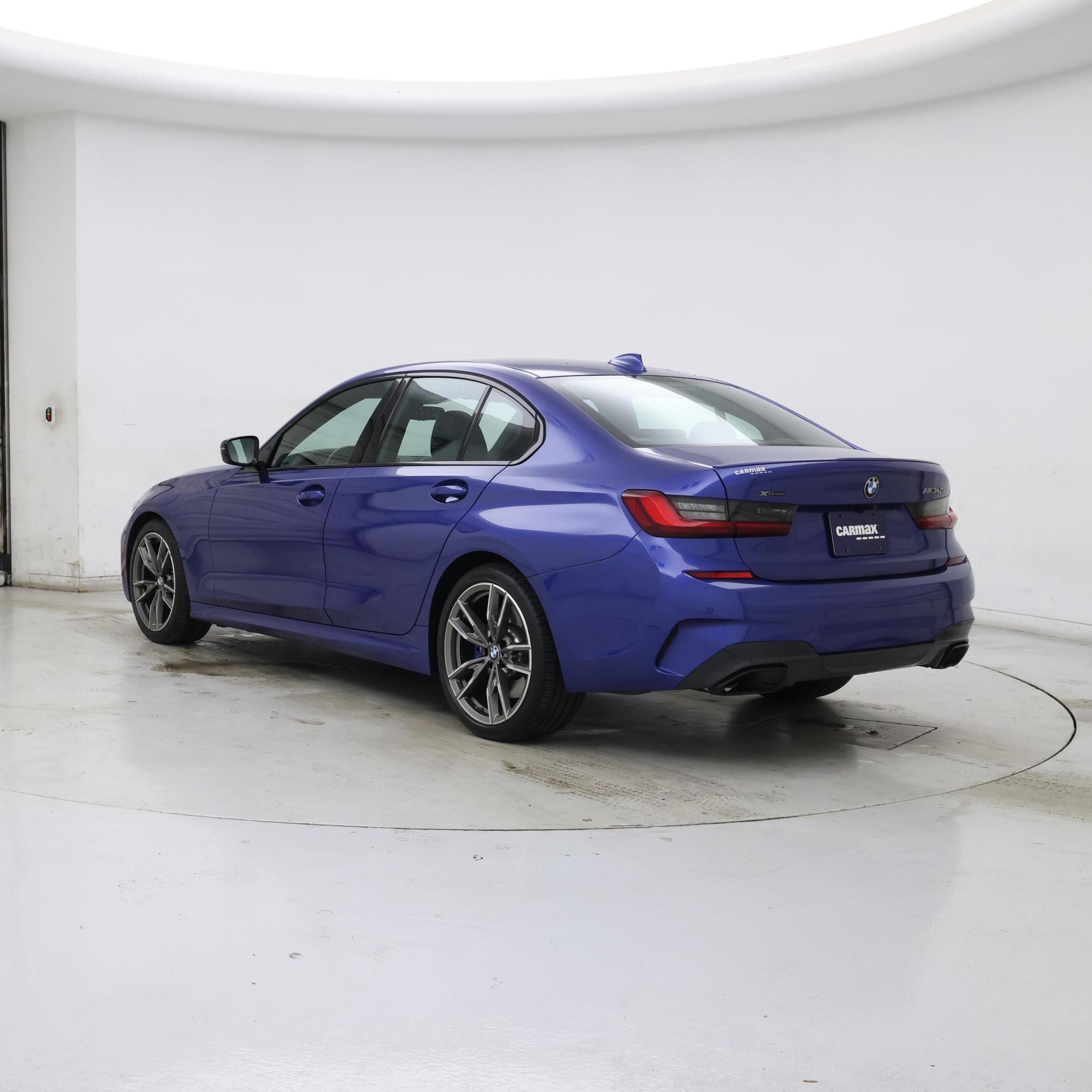 Thumbnail: 2022 BMW 3 Series - 2