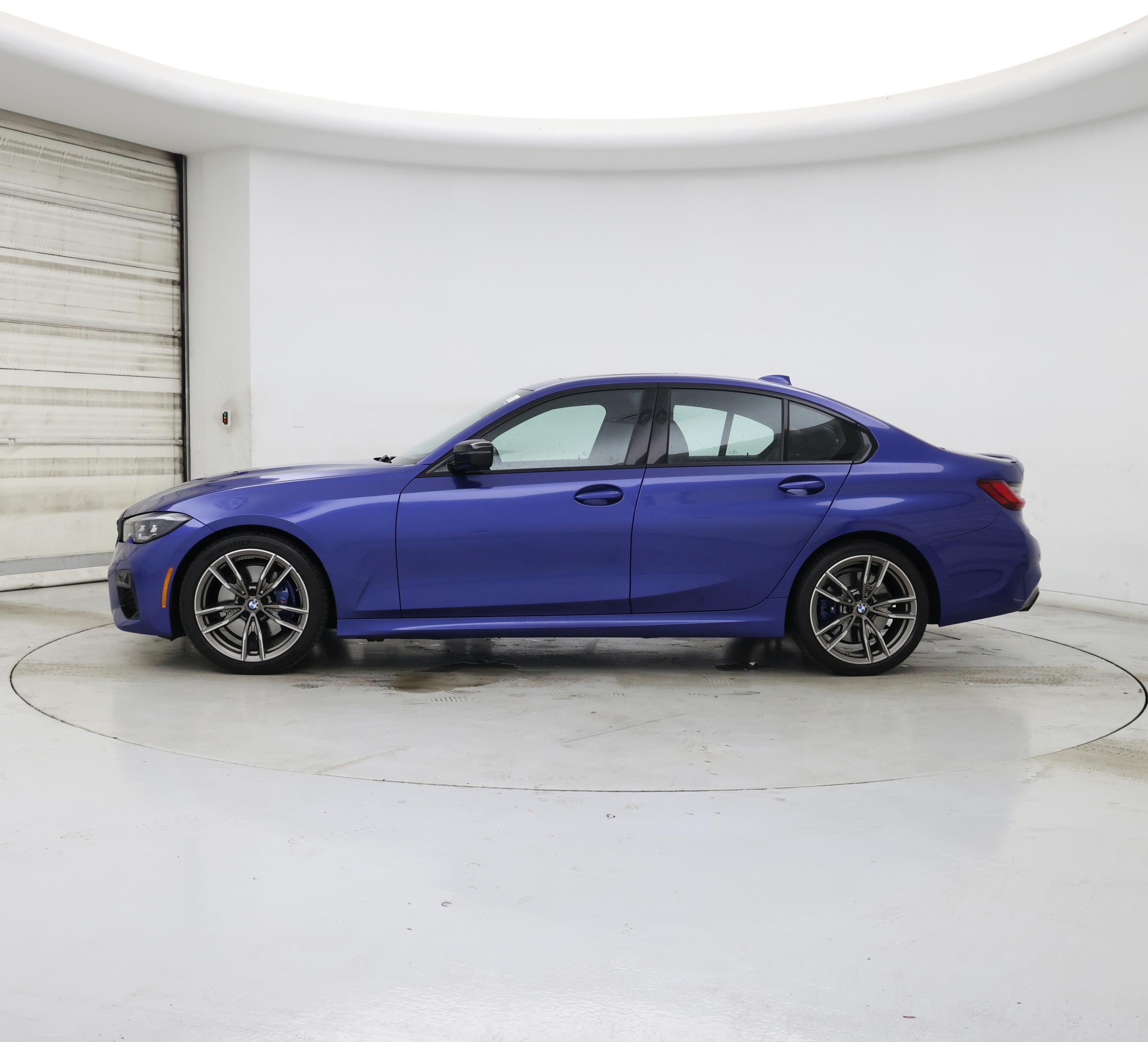 Thumbnail: 2022 BMW 3 Series - 3