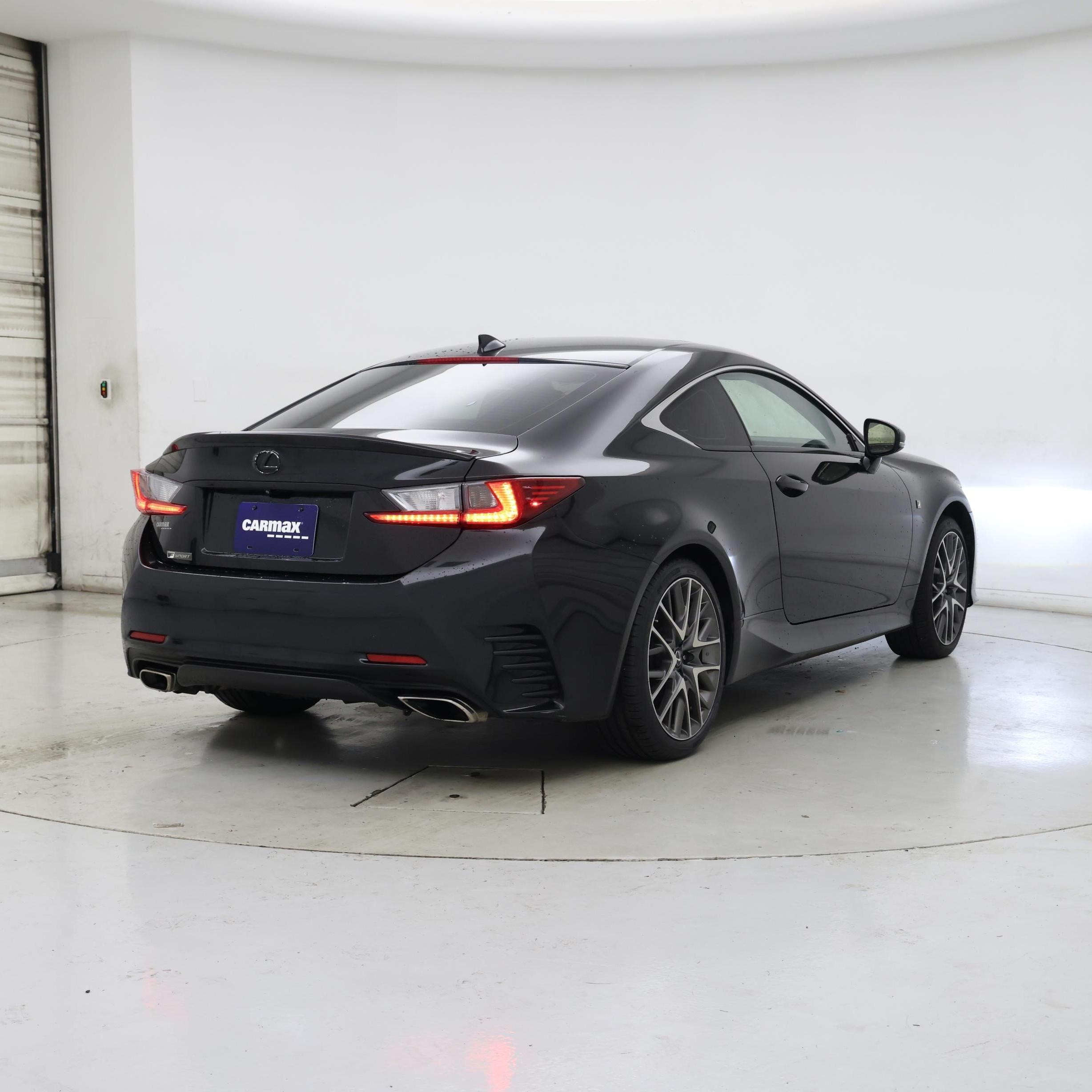 Thumbnail: 2017 Lexus RC - 8