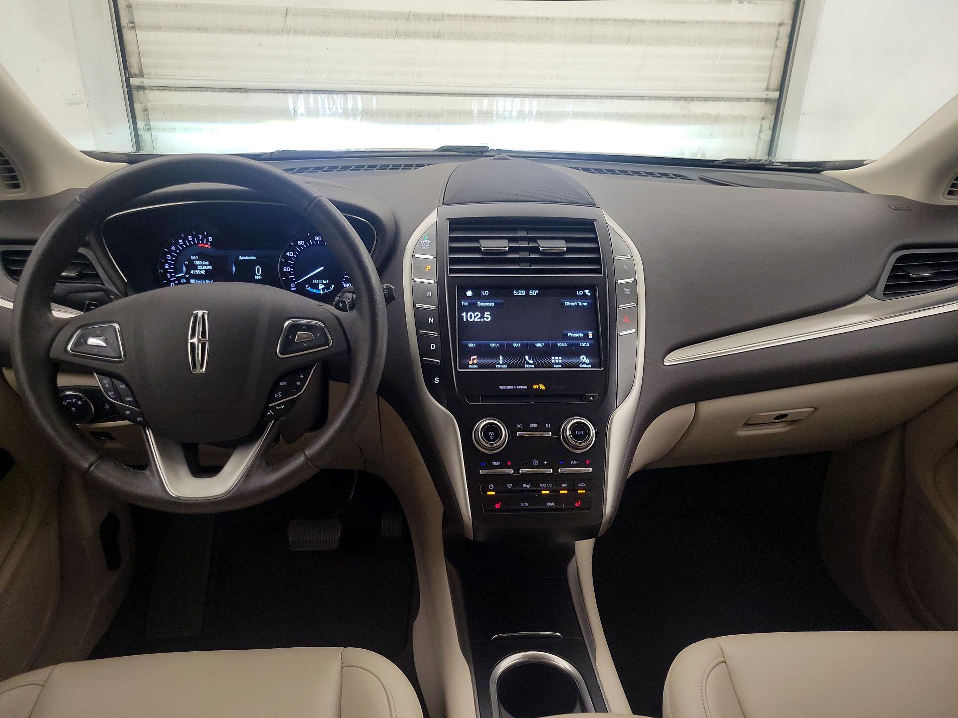 Thumbnail: 2019 Lincoln MKC - 9