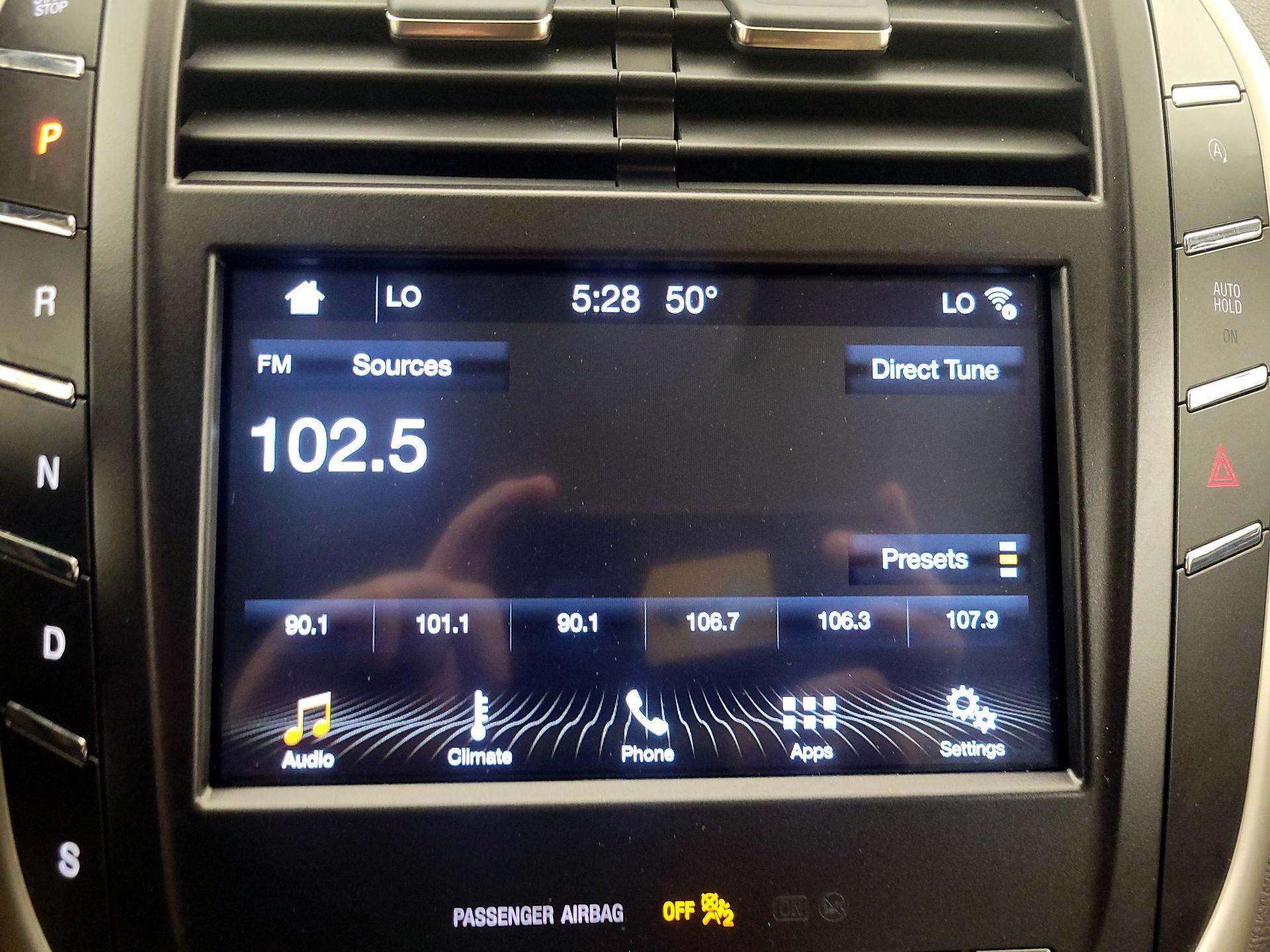 Thumbnail: 2019 Lincoln MKC - 15