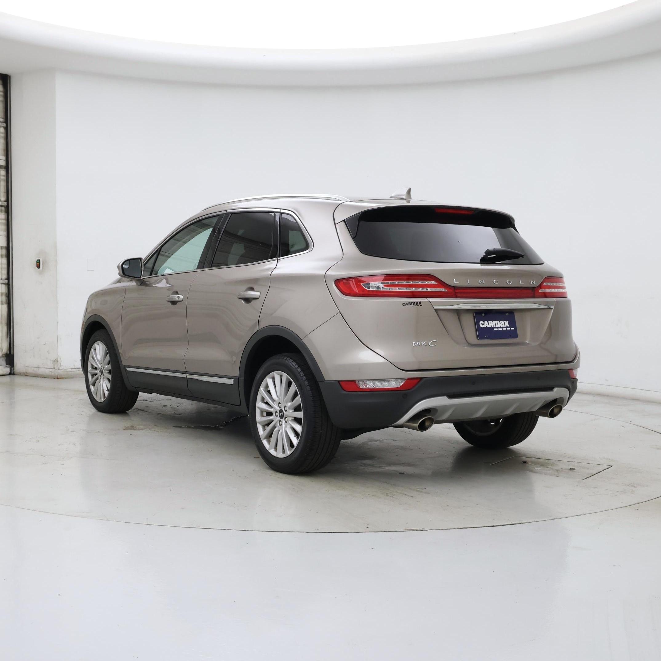 Thumbnail: 2019 Lincoln MKC - 2