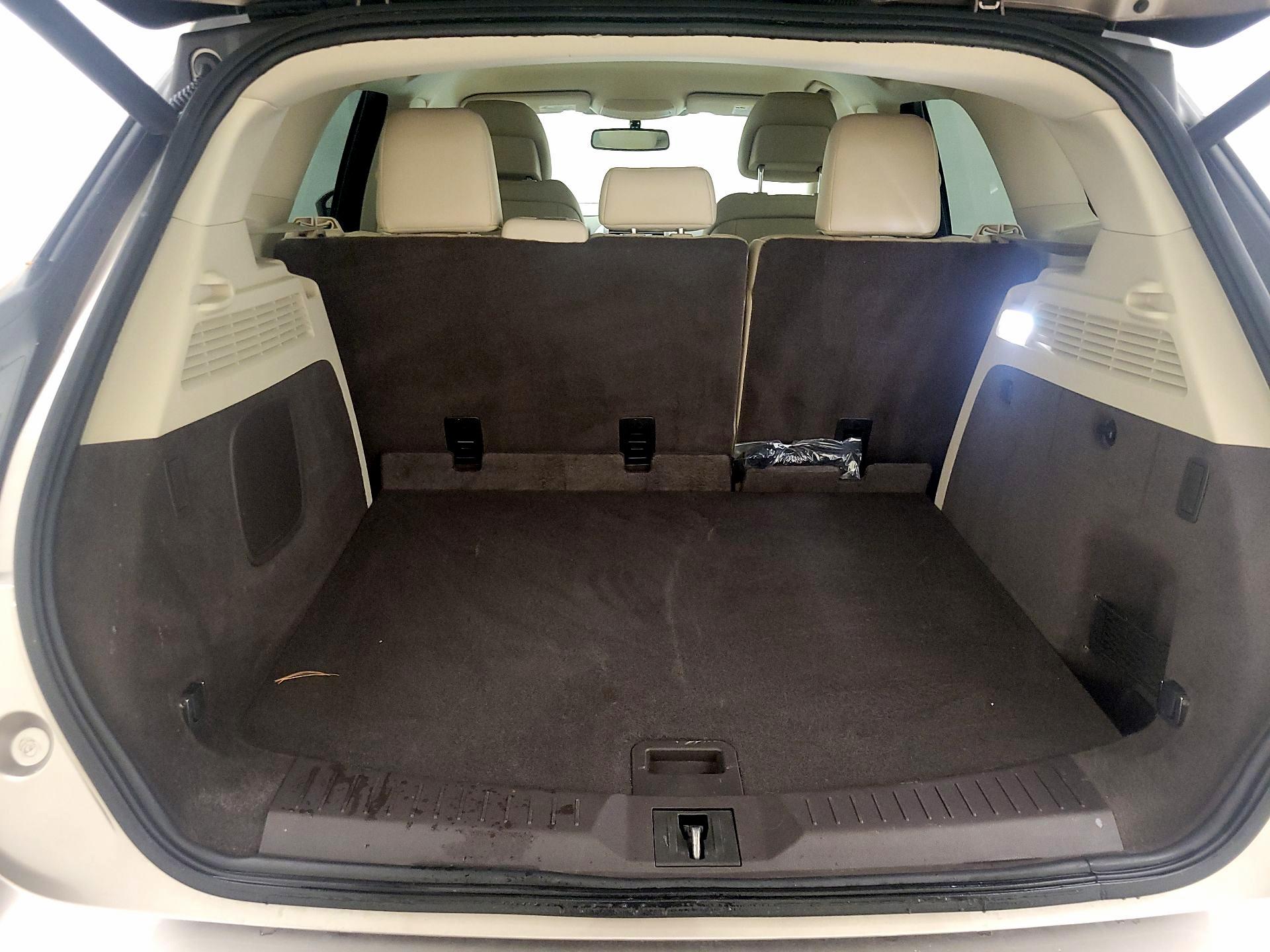 Thumbnail: 2019 Lincoln MKC - 20