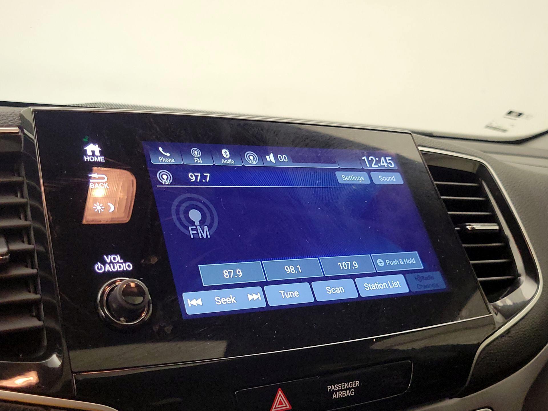 Thumbnail: 2020 Honda Pilot - 15