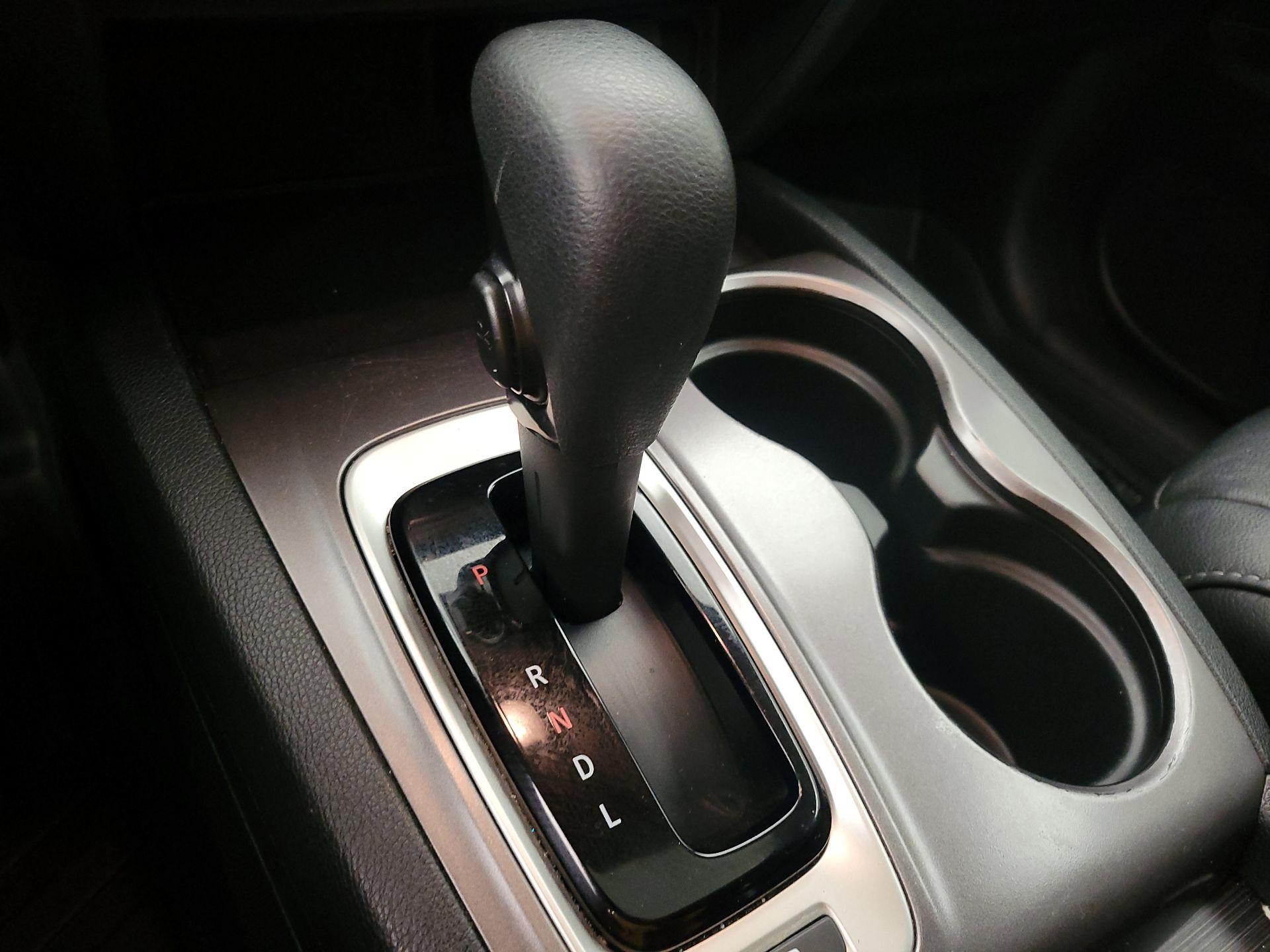 Thumbnail: 2020 Honda Pilot - 17