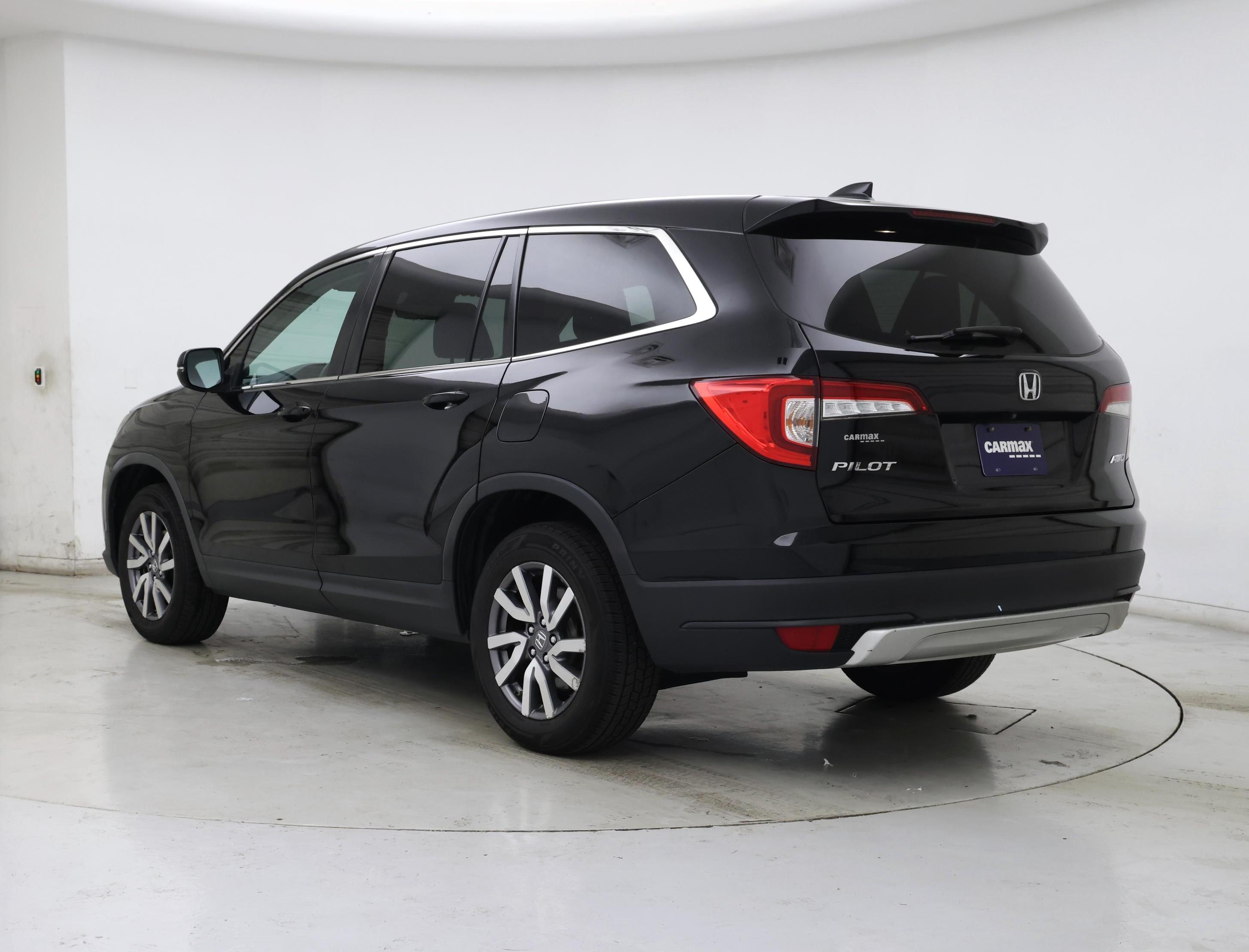 Thumbnail: 2020 Honda Pilot - 2