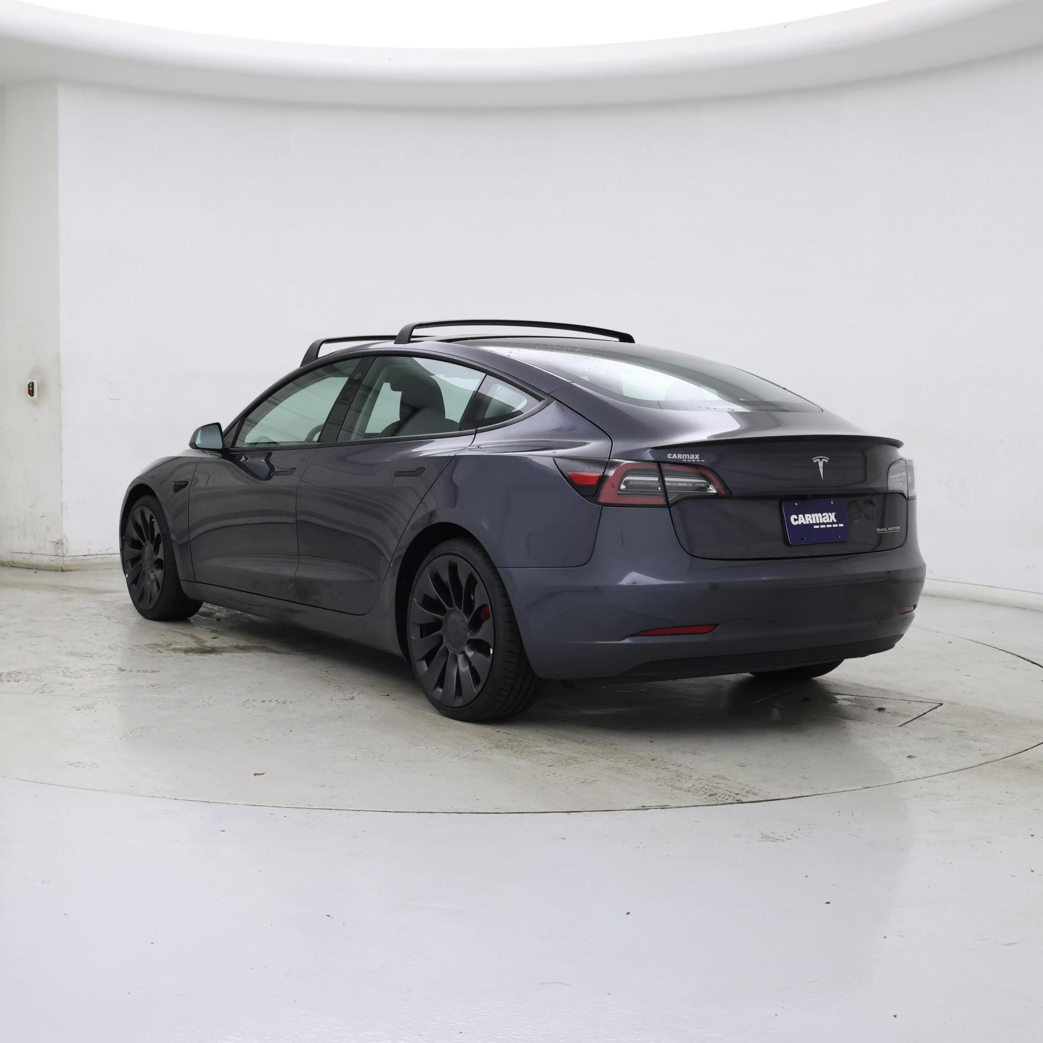 Thumbnail: 2022 Tesla Model 3 - 2