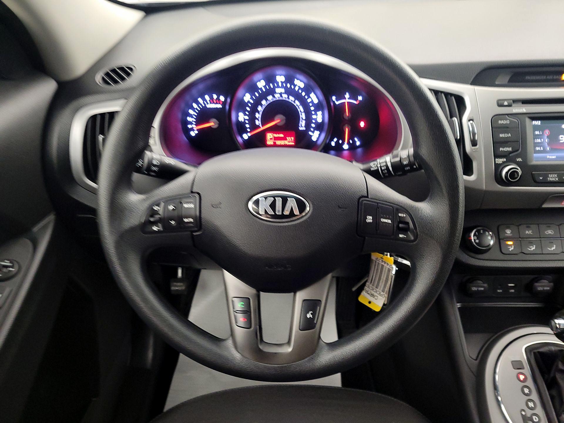 Thumbnail: 2016 Kia Sportage - 10