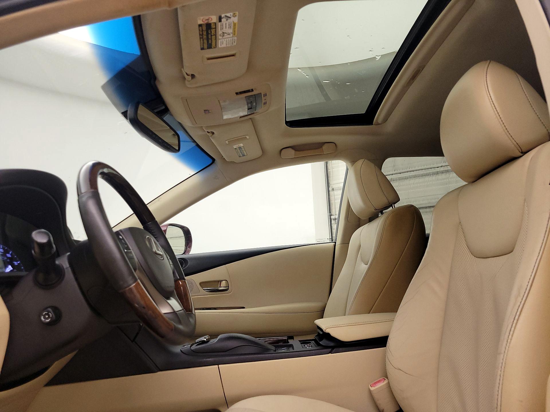 Thumbnail: 2015 Lexus RX - 19