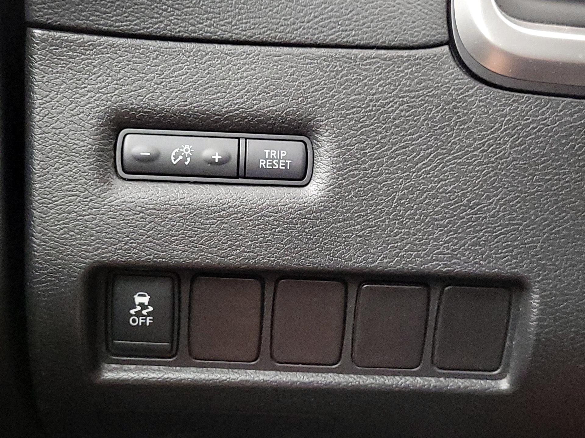 Thumbnail: 2015 Nissan Murano - 13