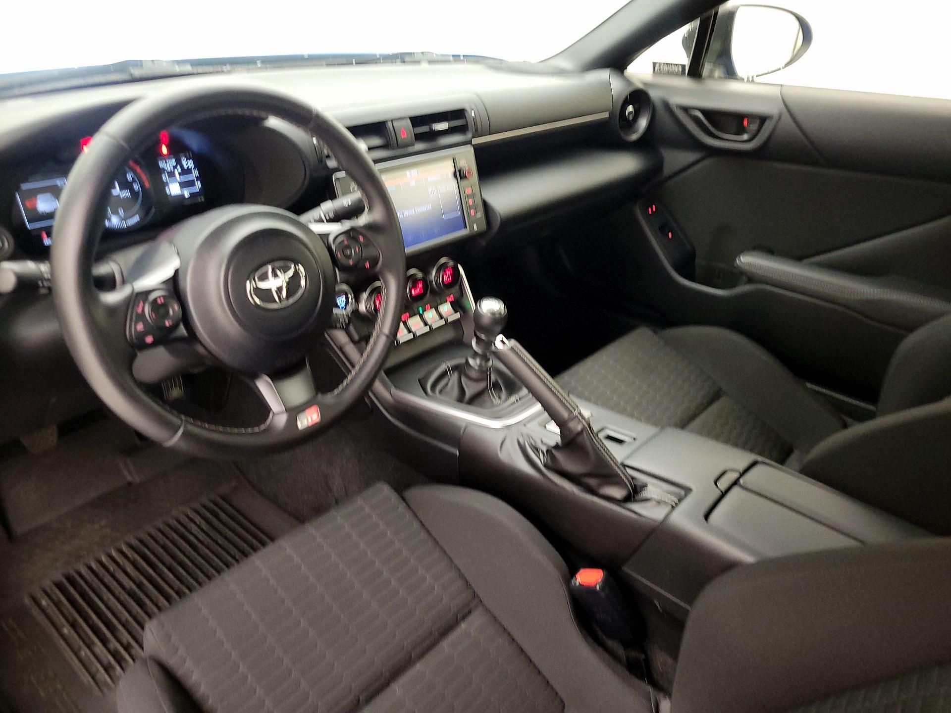 Thumbnail: 2023 Toyota GR86 - 9