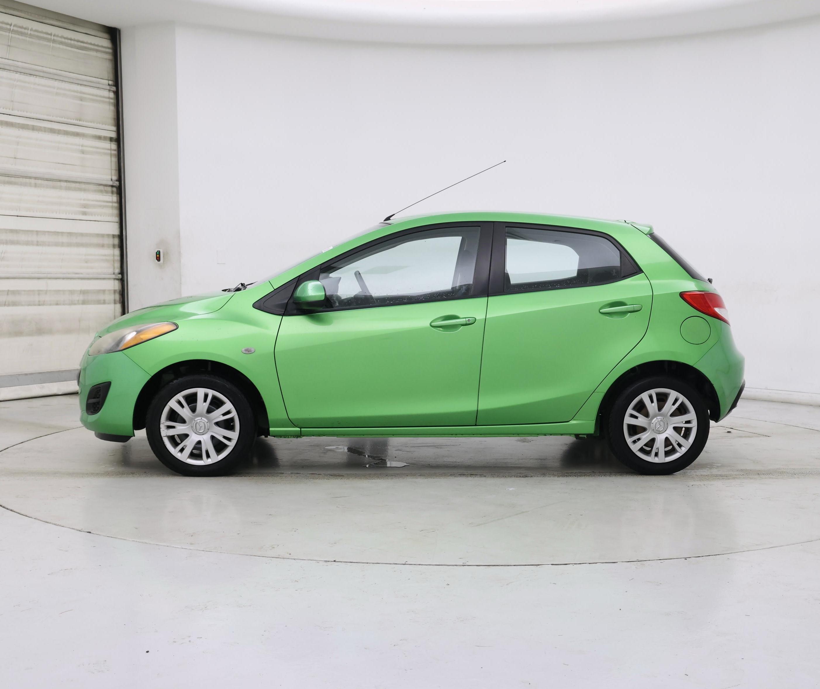 Thumbnail: 2013 Mazda Mazda2 - 3