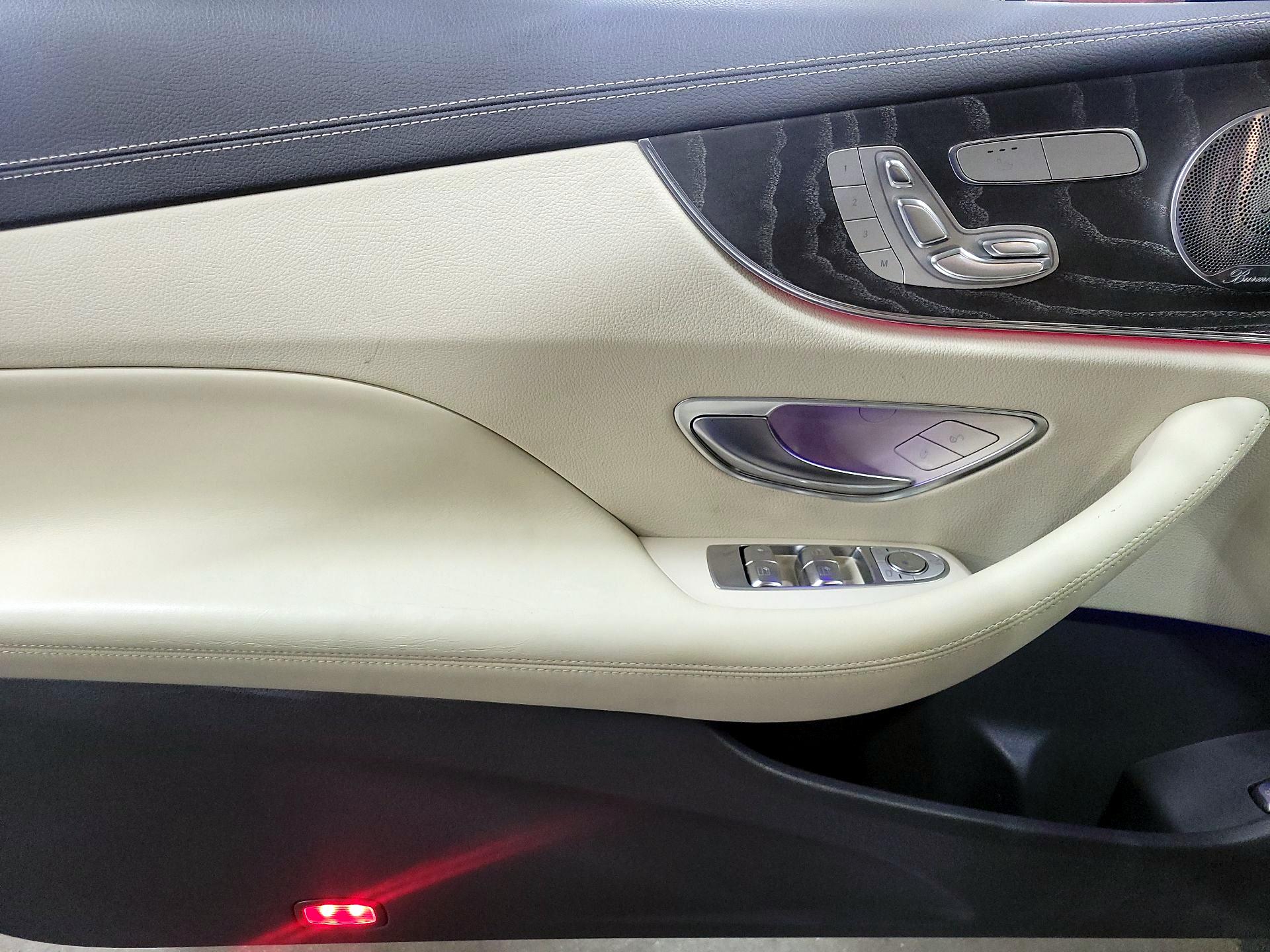 Thumbnail: 2021 Mercedes-Benz E-Class - 12