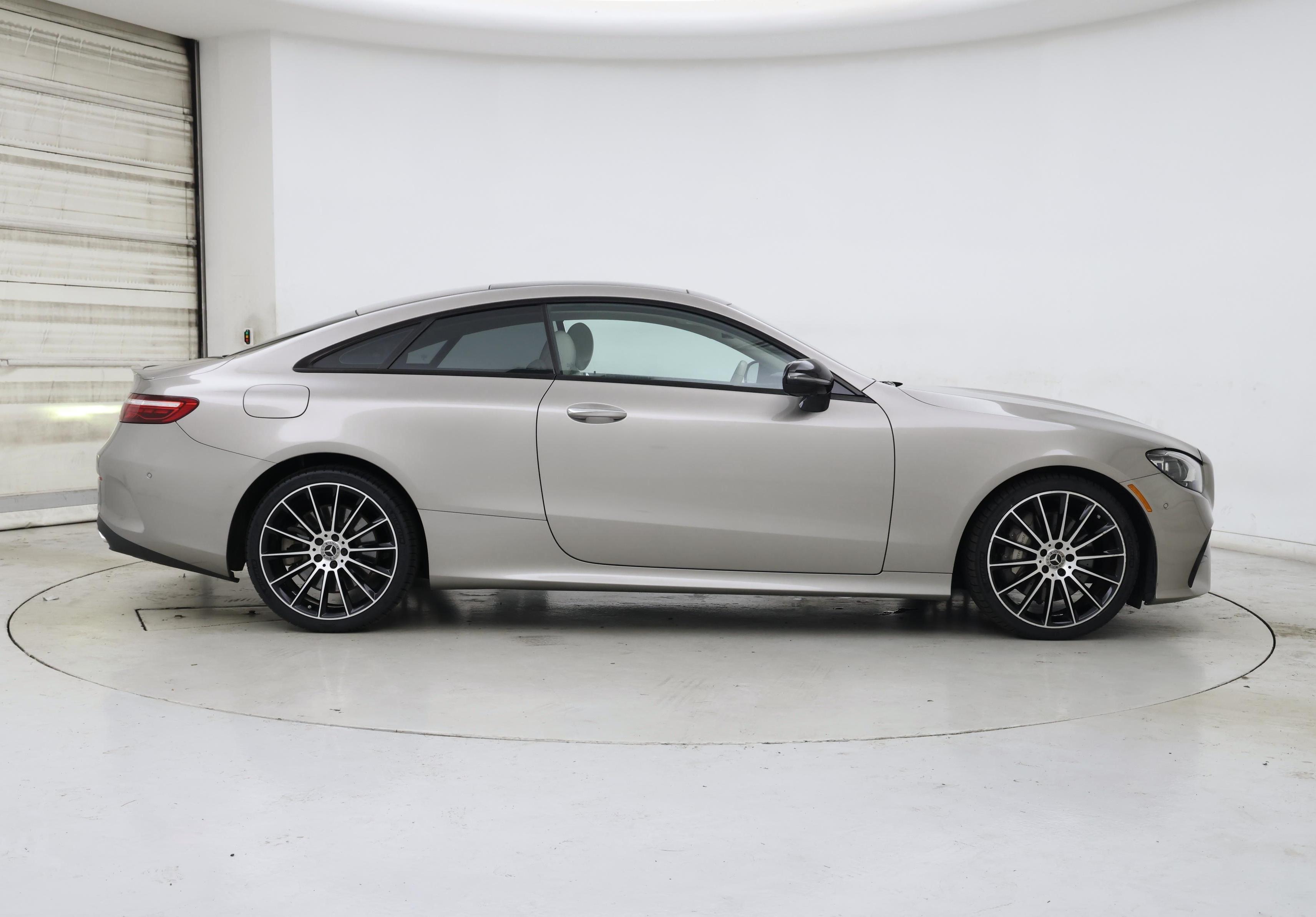 Thumbnail: 2021 Mercedes-Benz E-Class - 7