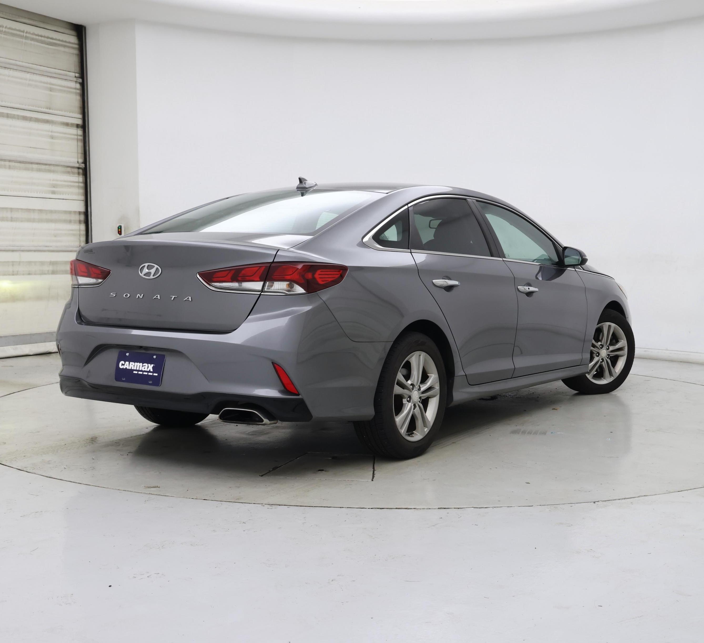 Thumbnail: 2018 Hyundai Sonata - 8