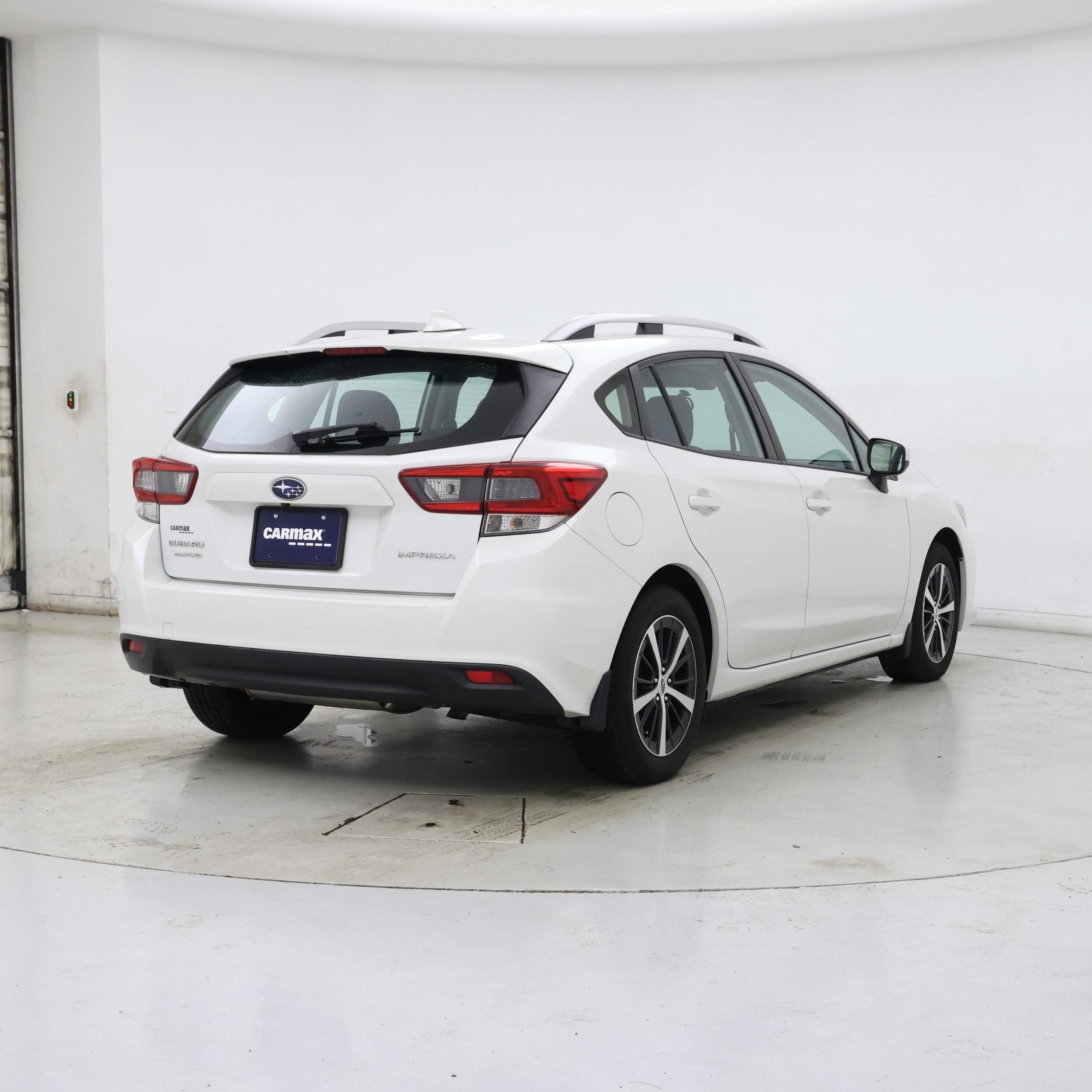 Thumbnail: 2022 Subaru Impreza - 8