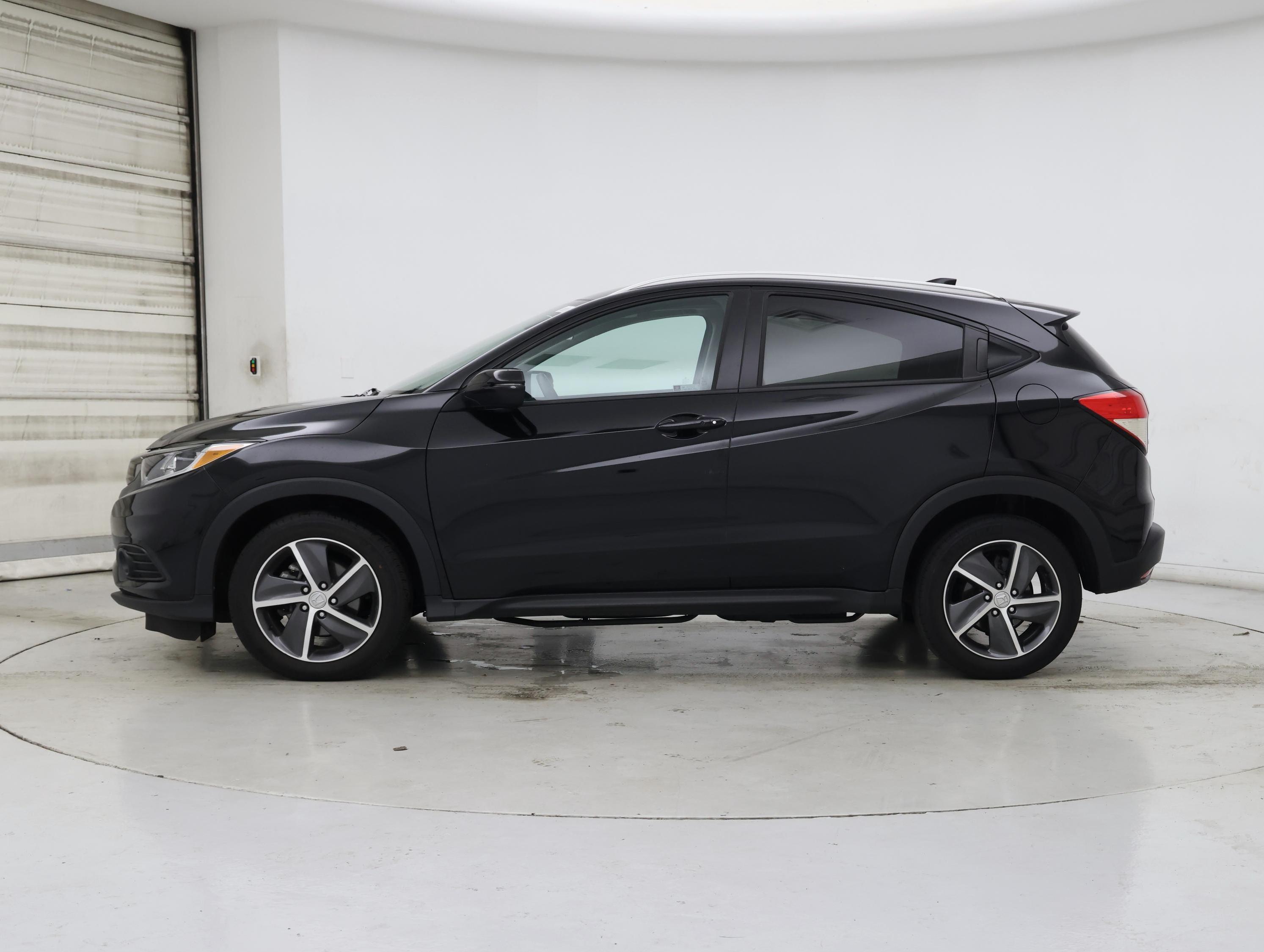 Thumbnail: 2022 Honda HR-V - 3