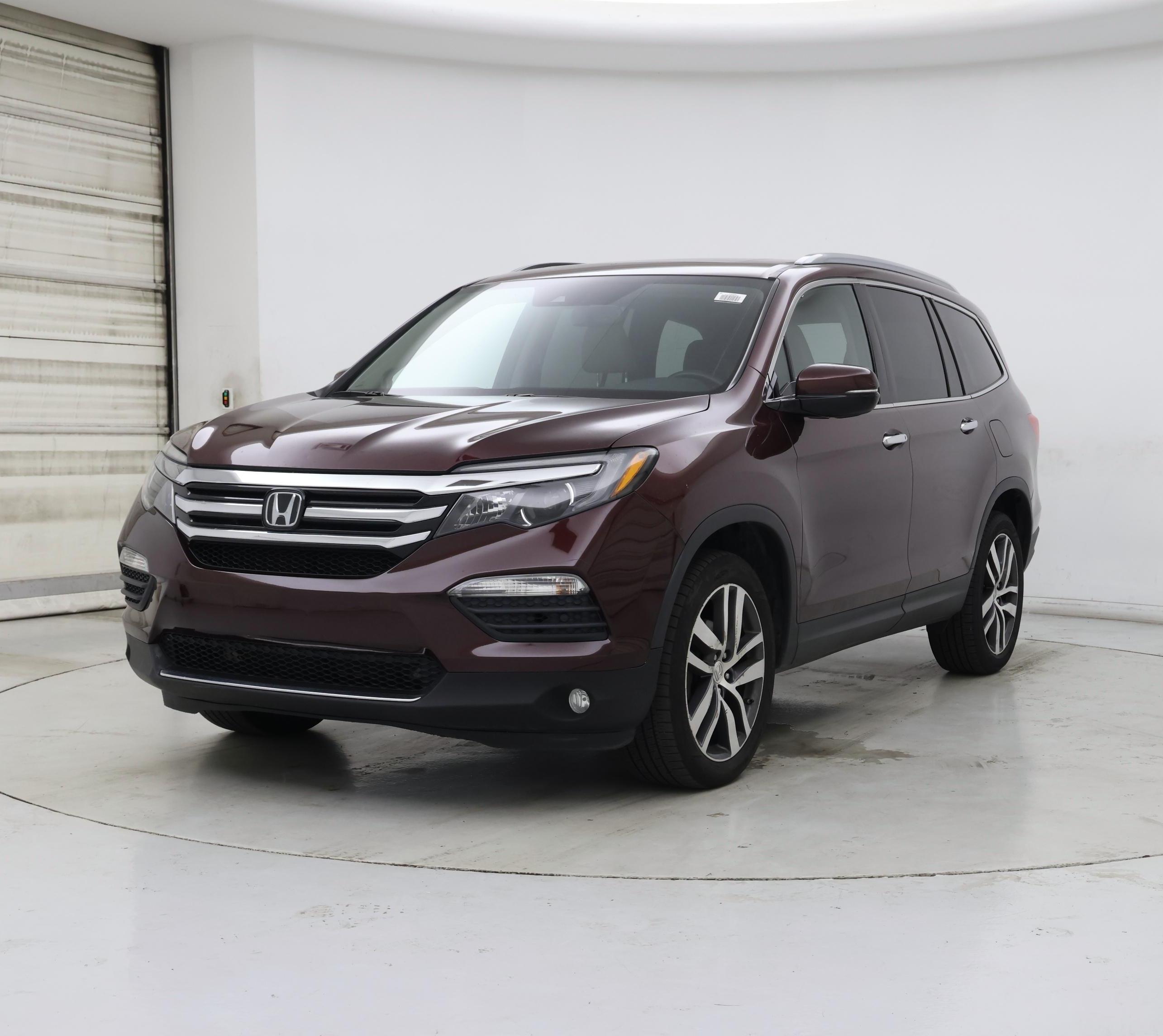 Thumbnail: 2017 Honda Pilot - 4
