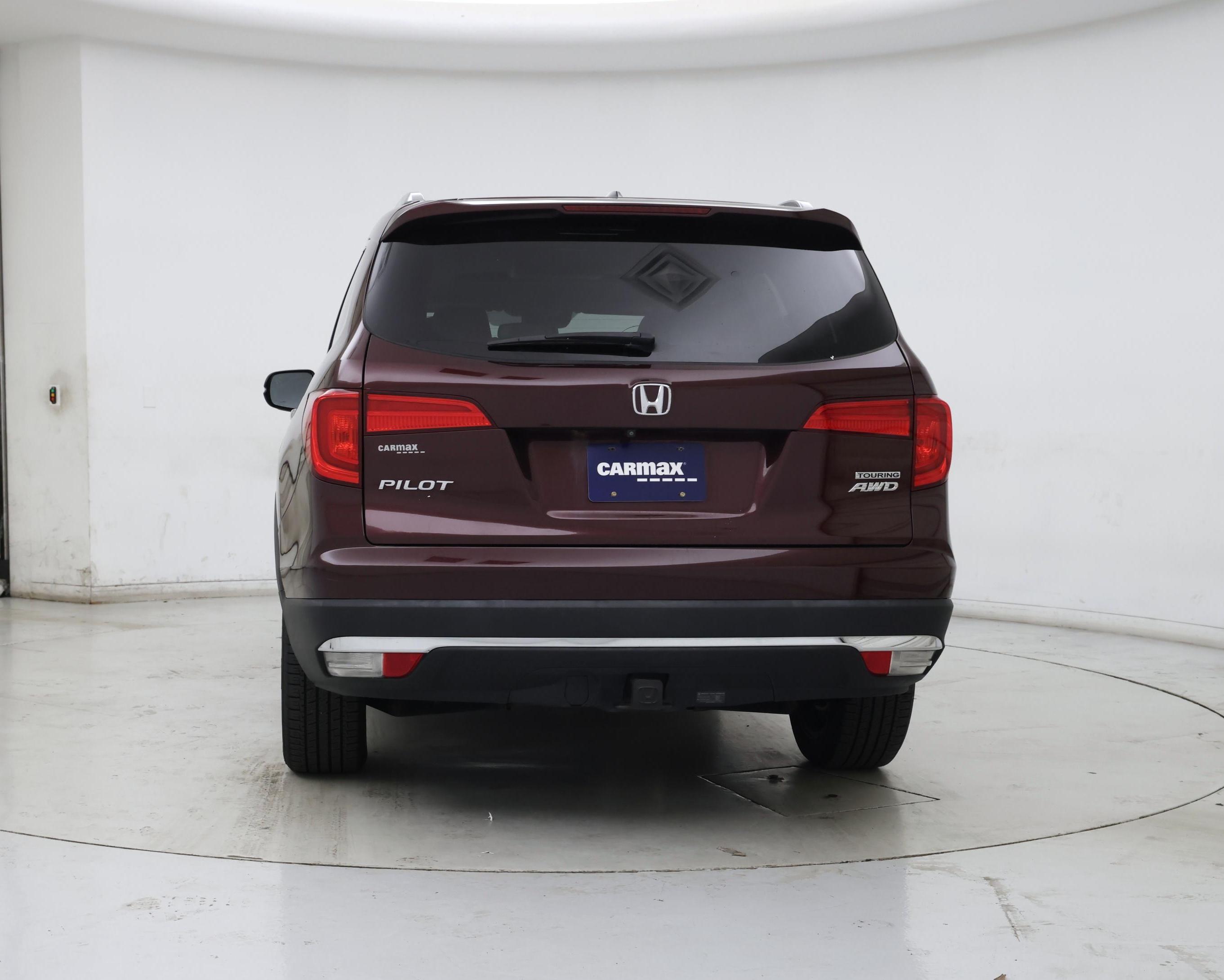 Thumbnail: 2017 Honda Pilot - 6