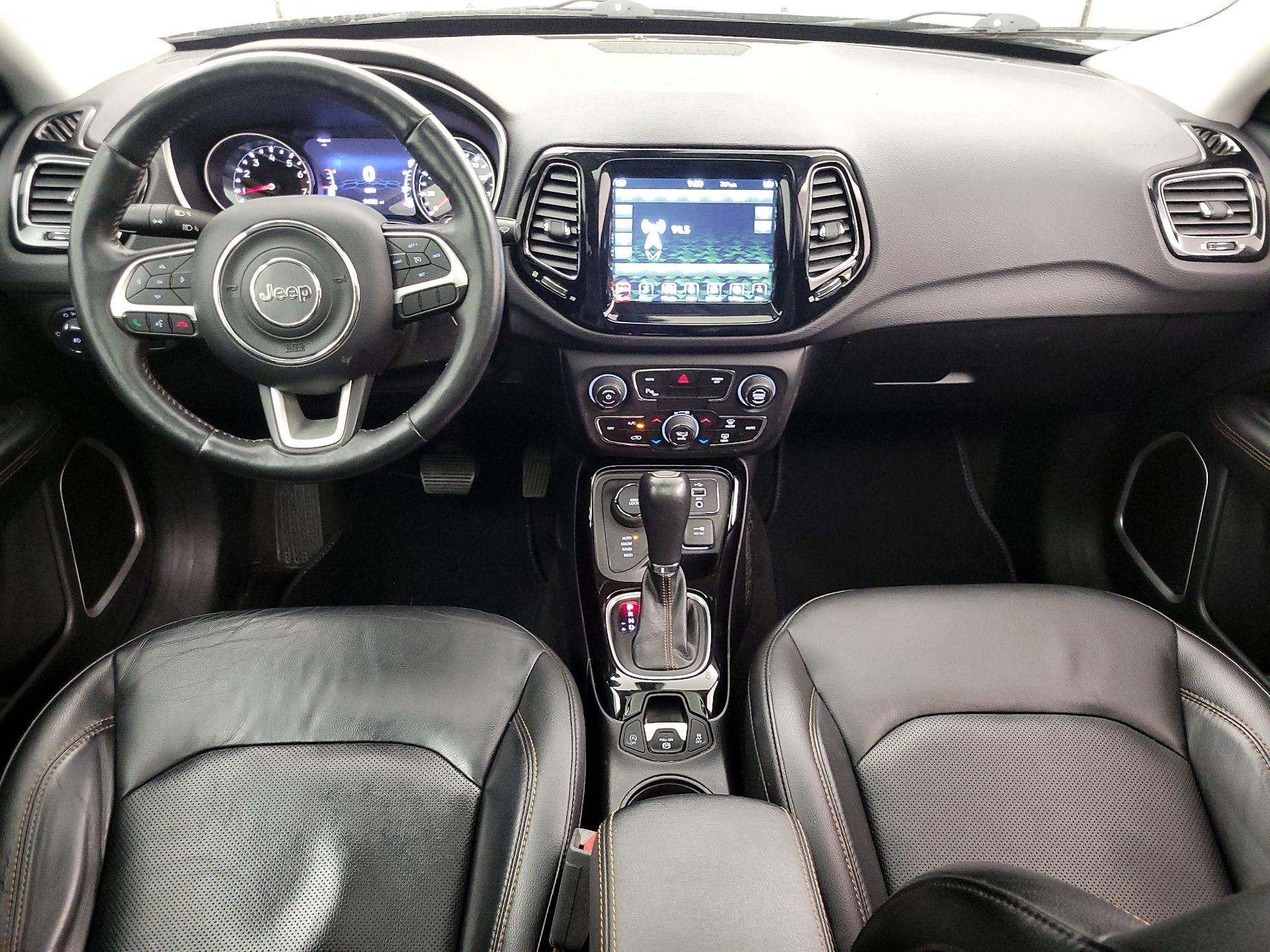 Thumbnail: 2018 Jeep Compass - 9